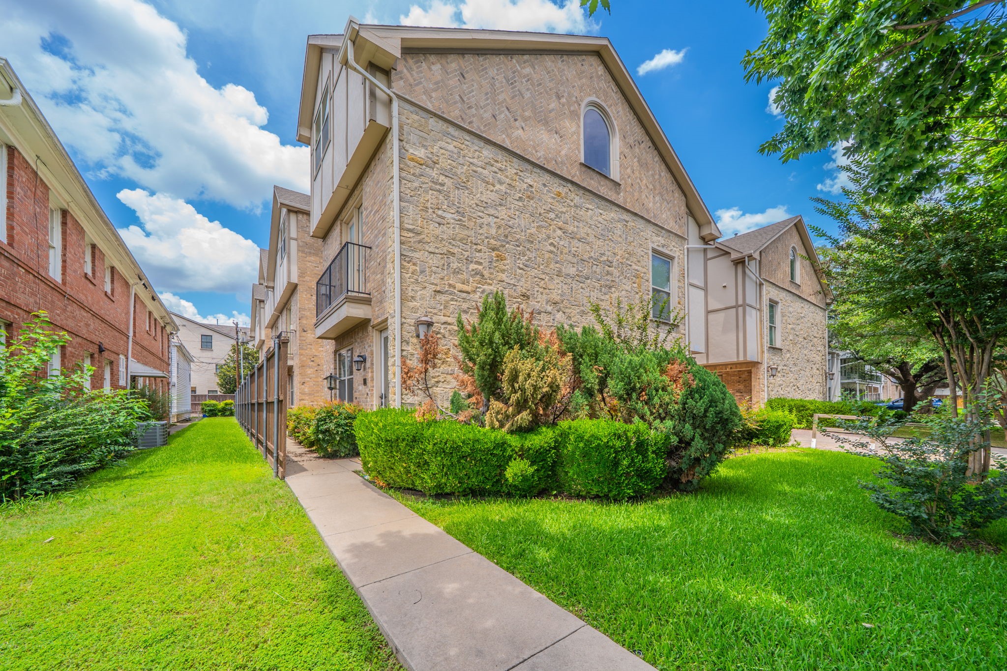 4148 Grassmere Lane University Park TX 75205