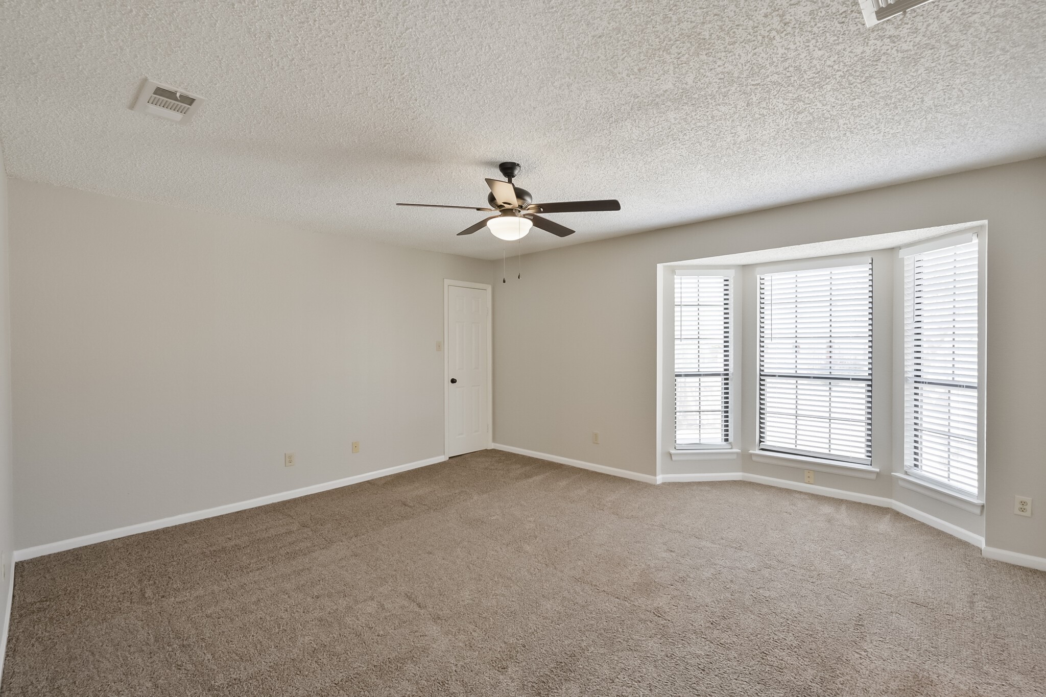 1521 Stratford Drive Mansfield TX 76063