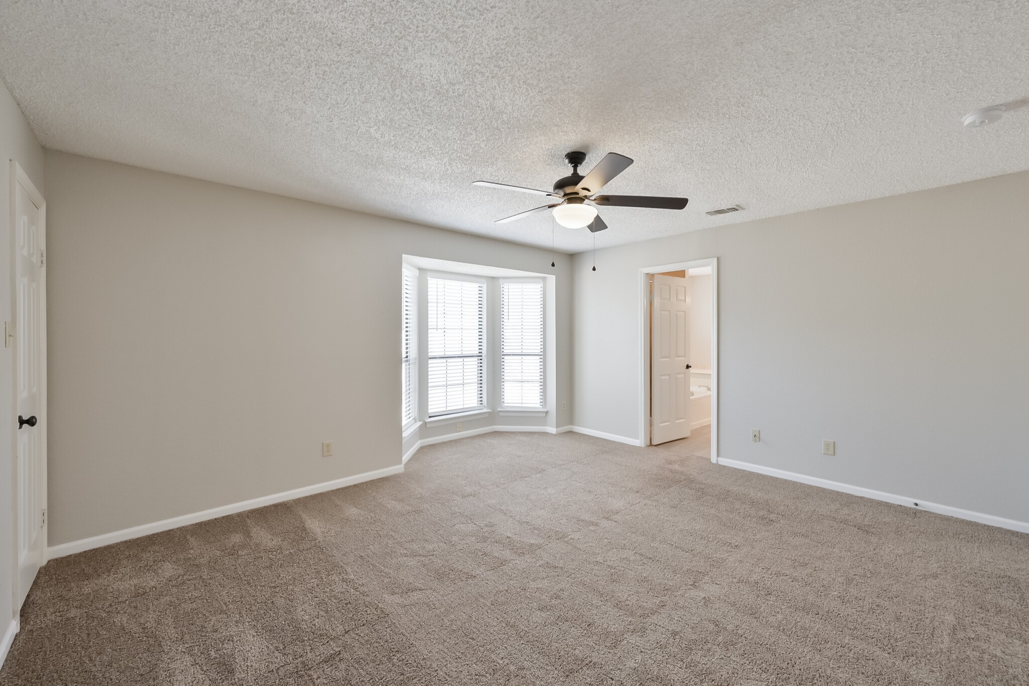 1521 Stratford Drive Mansfield TX 76063