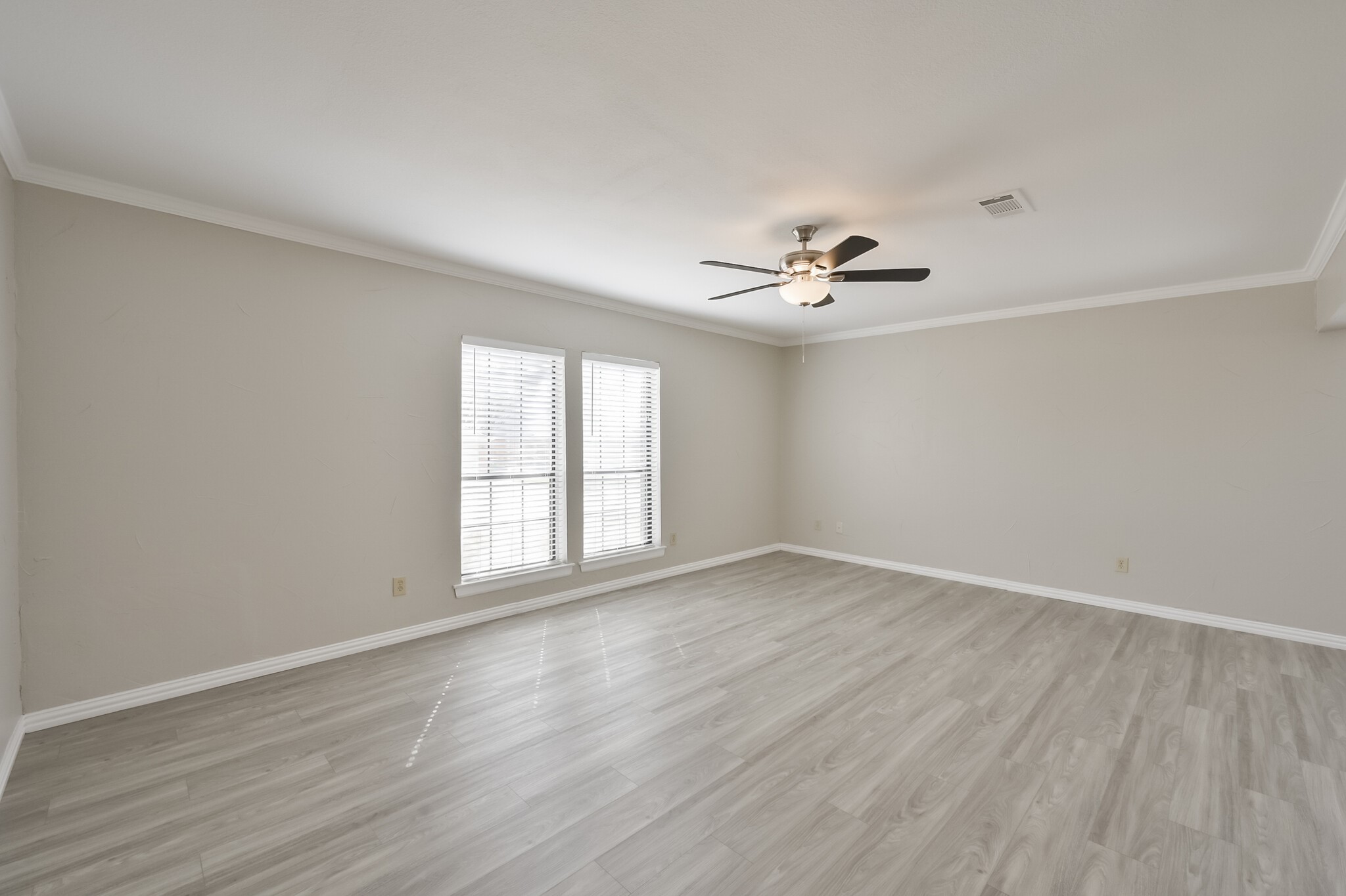 1521 Stratford Drive Mansfield TX 76063
