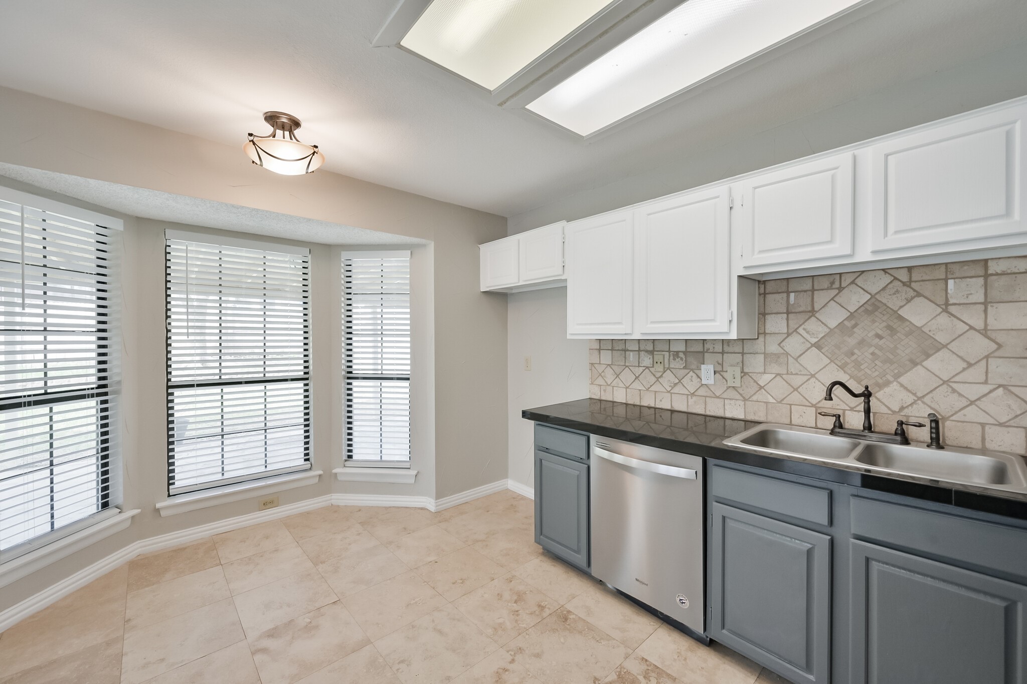 1521 Stratford Drive Mansfield TX 76063