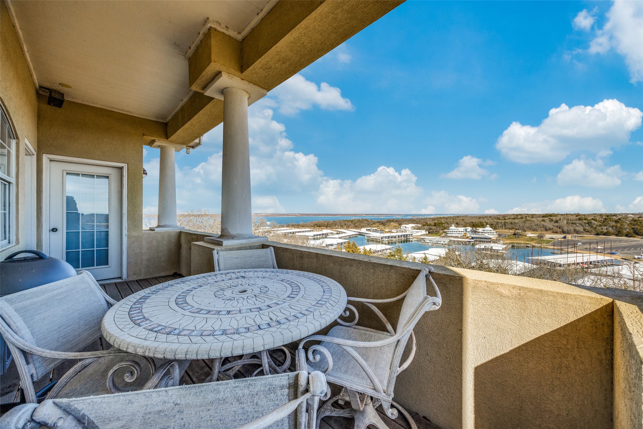 290 Tanglewood Circle Pottsboro TX 75076