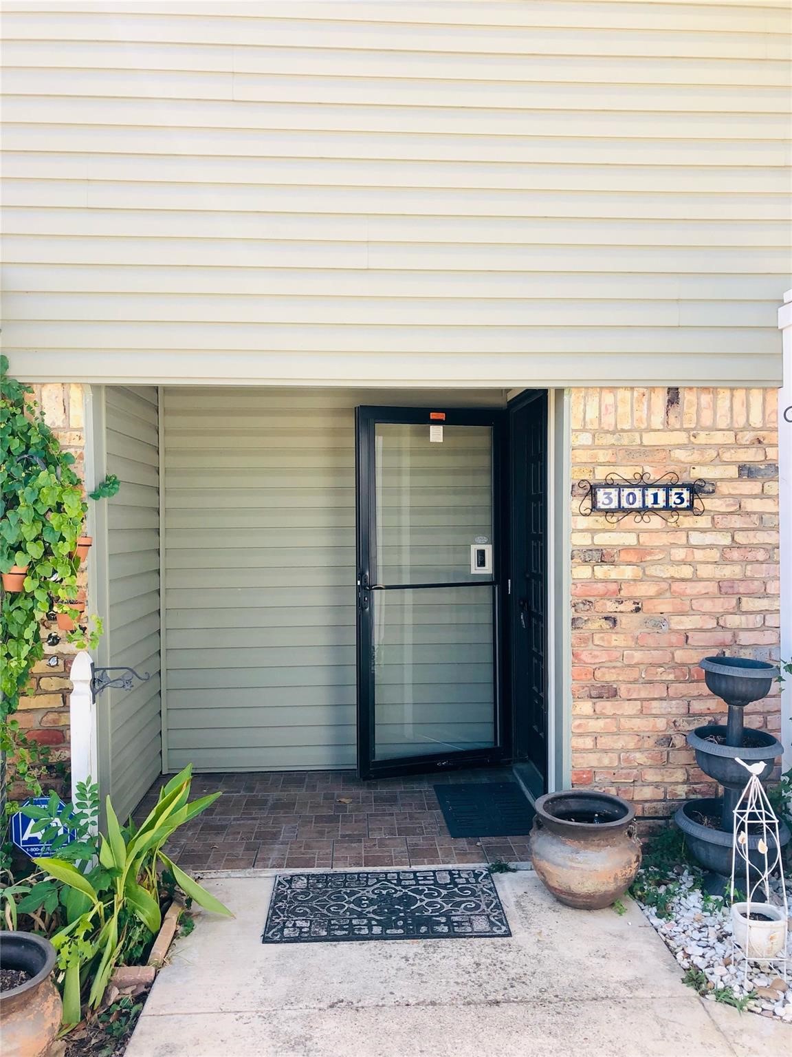 3013 Carolyn Court Bedford TX 76021