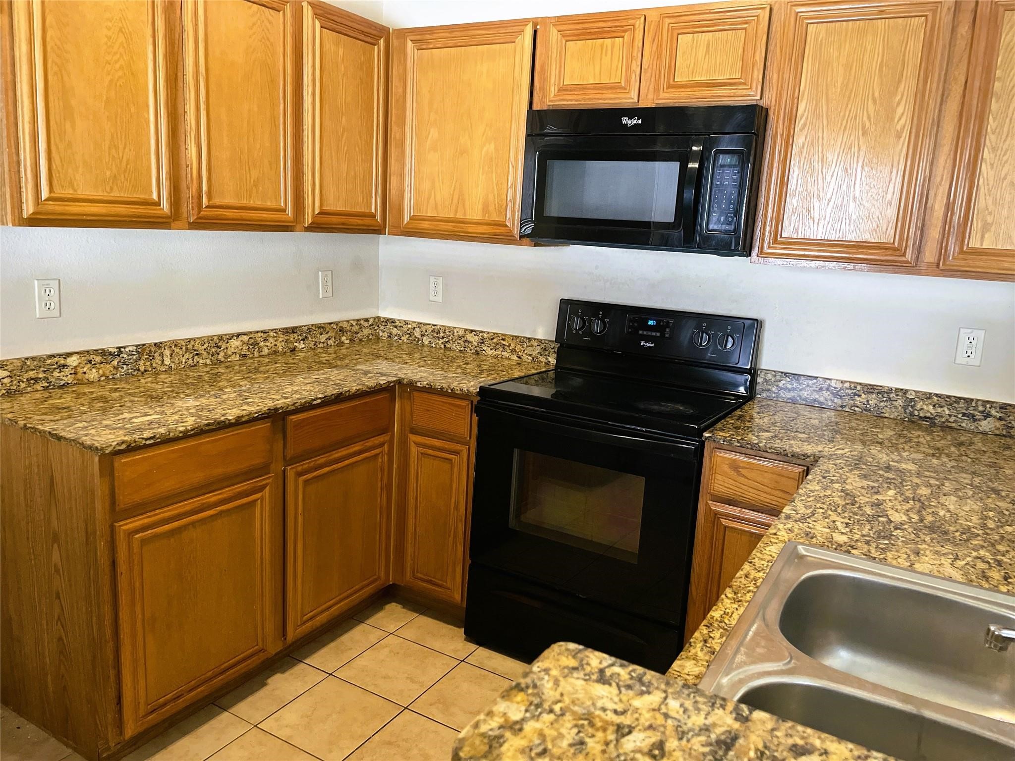 2320 Calendar Court Grand Prairie TX 75050