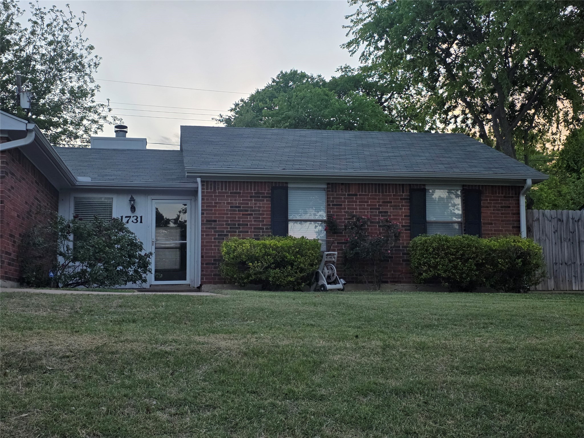 1731 Cliffcrest Drive Duncanville TX 75137