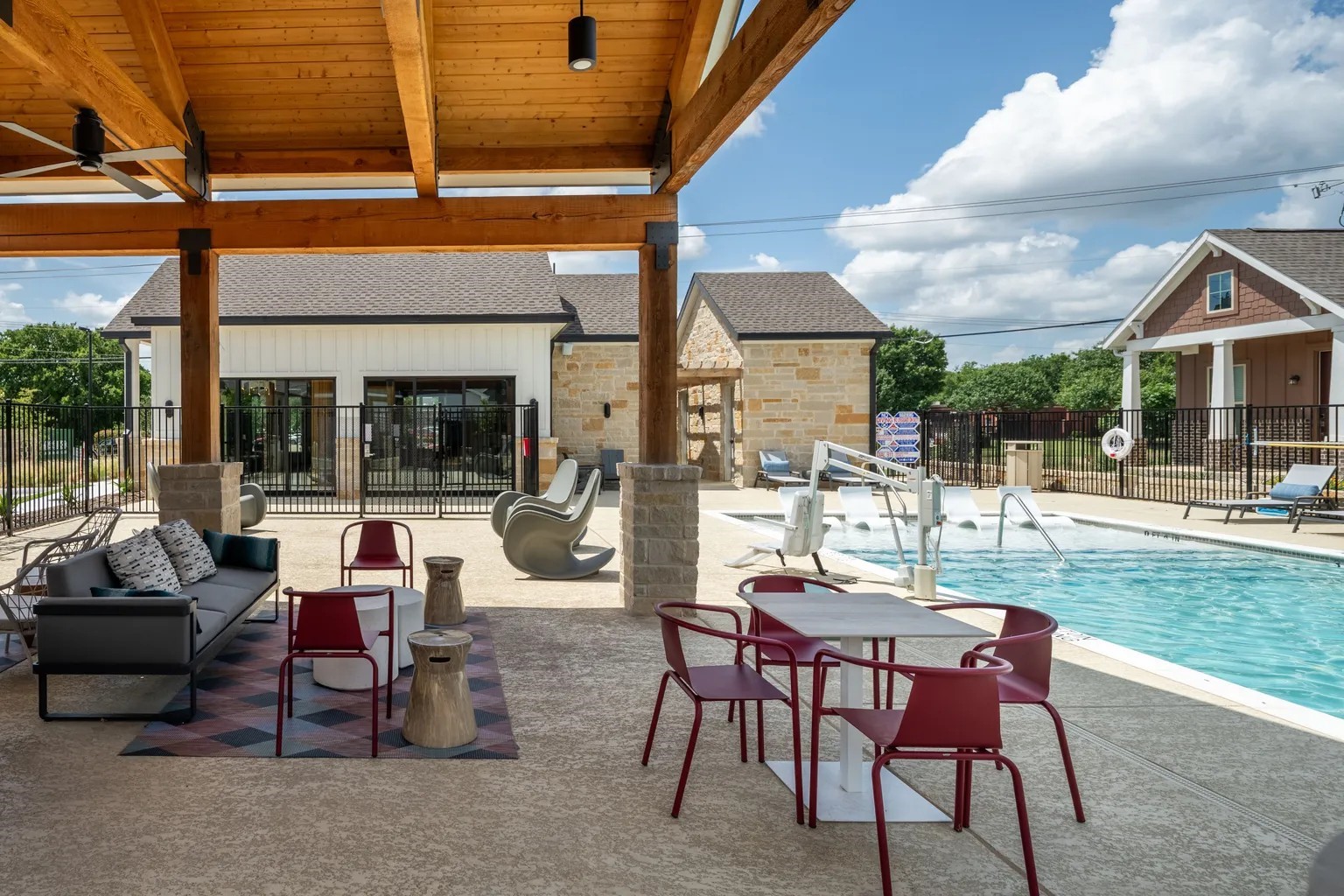825 W Mayfield Road Arlington TX 76015