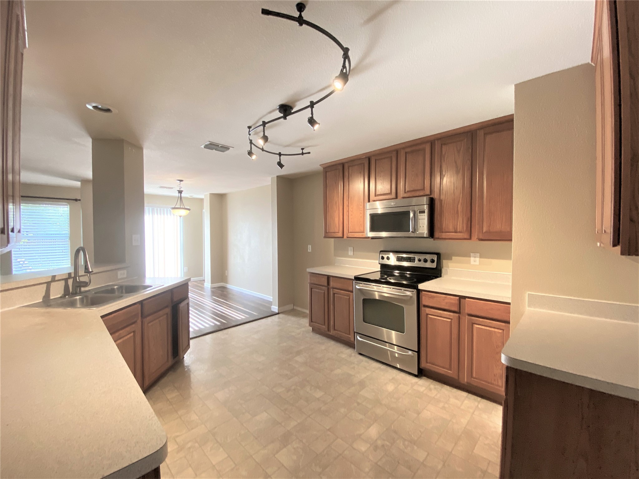9209 Centennial Drive Fort Worth TX 76244