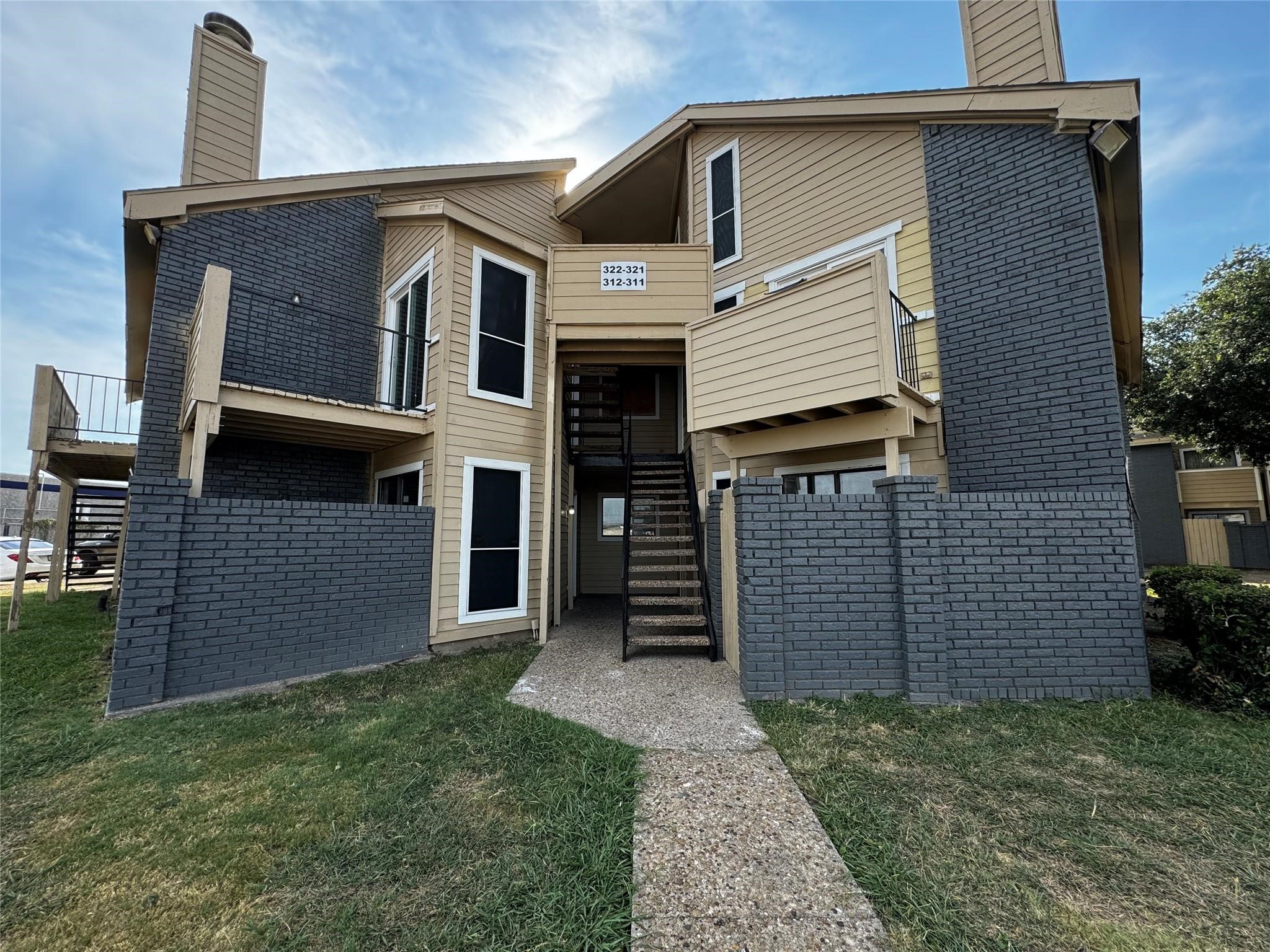 3524 Buckingham Garland TX 75042