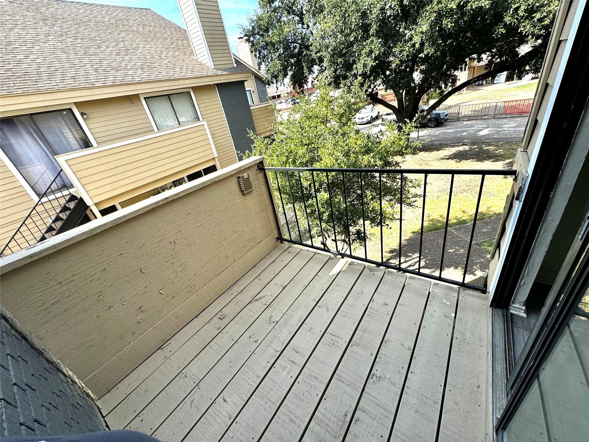 3524 Buckingham Garland TX 75042