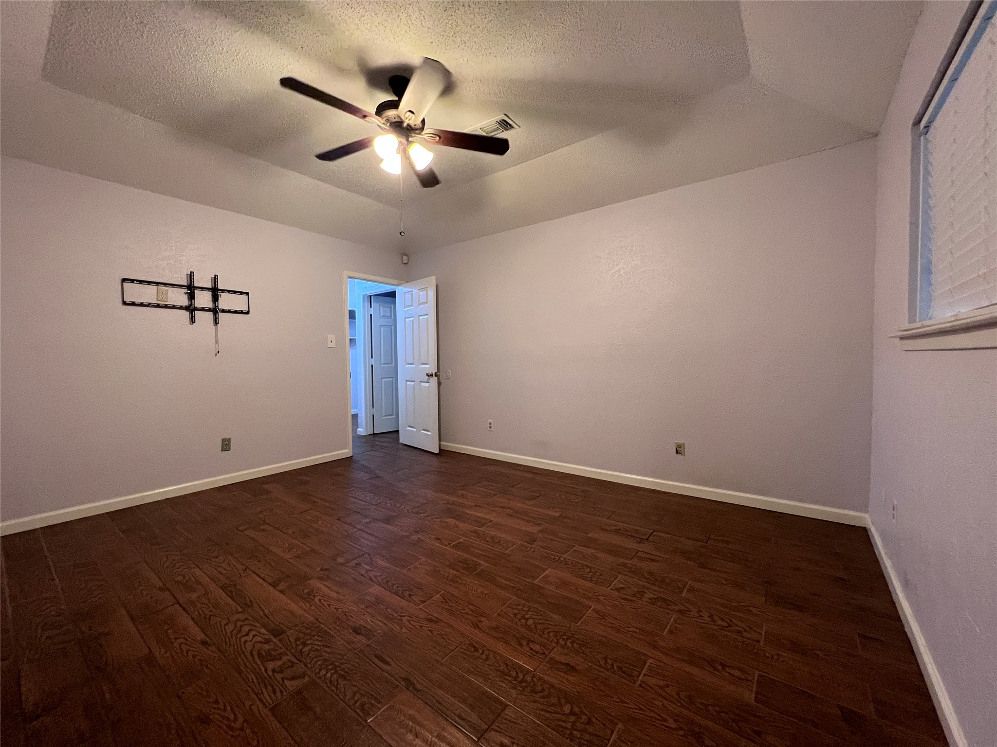 2466 Channing Drive Grand Prairie TX 75052