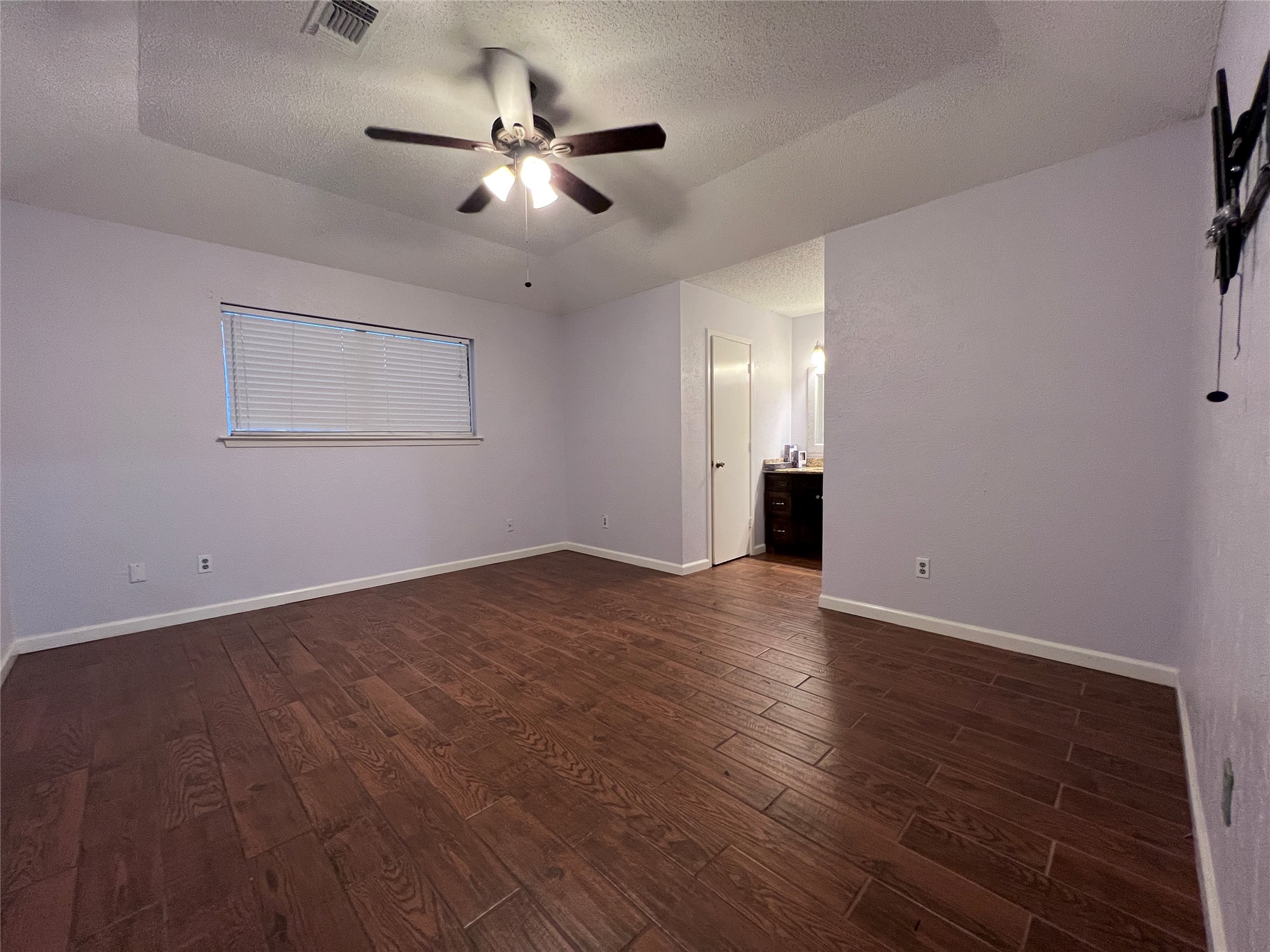 2466 Channing Drive Grand Prairie TX 75052