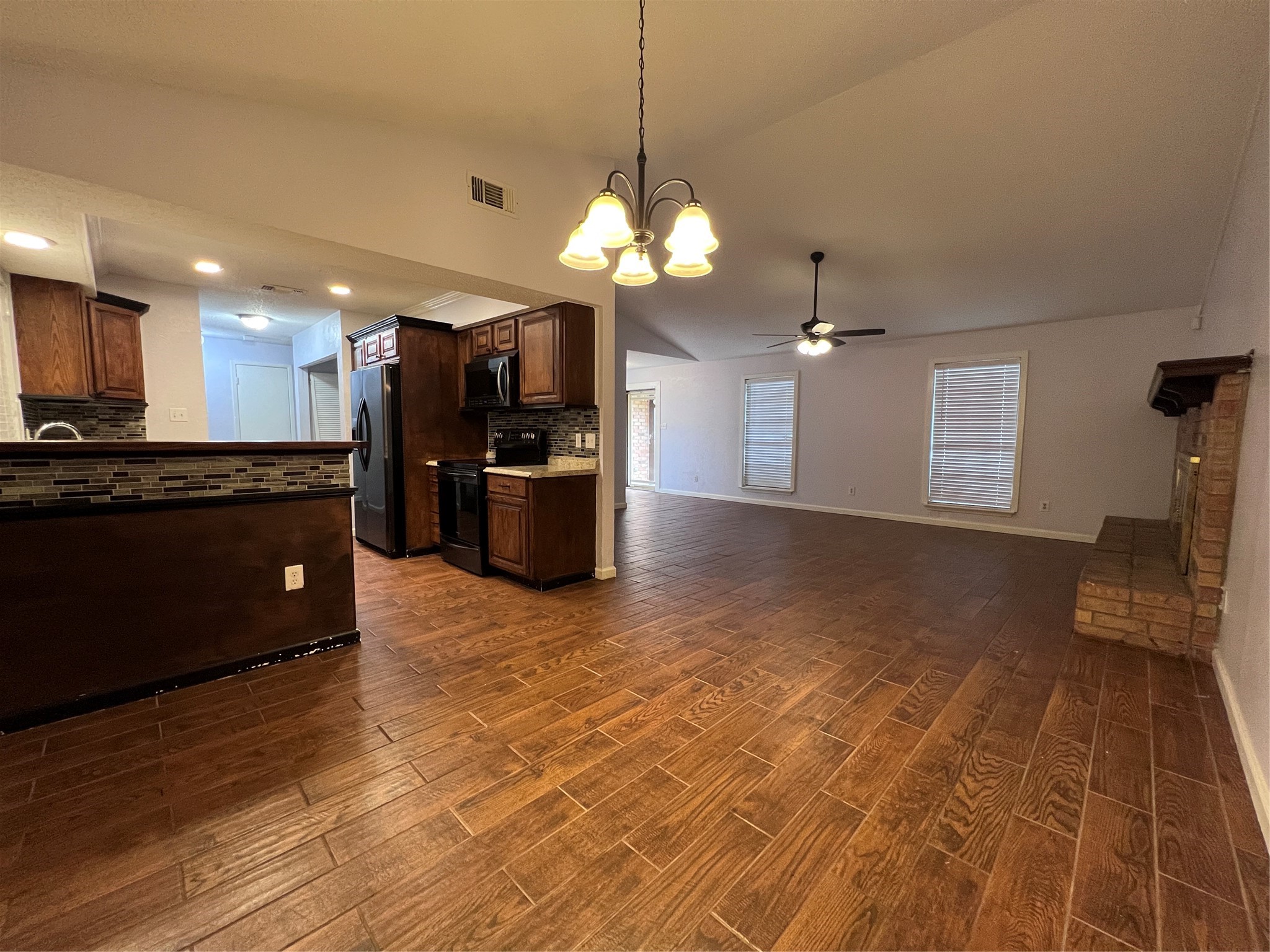 2466 Channing Drive Grand Prairie TX 75052
