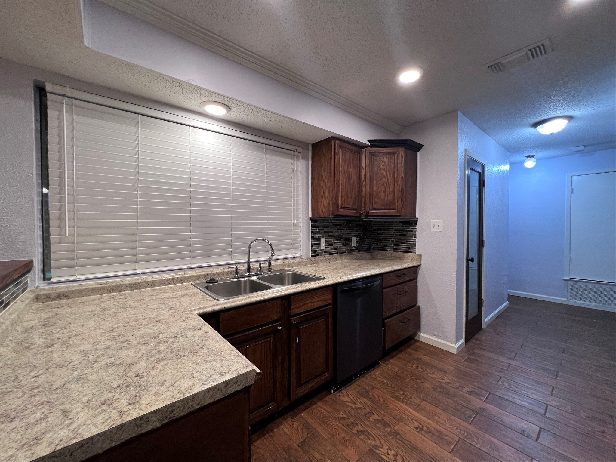 2466 Channing Drive Grand Prairie TX 75052