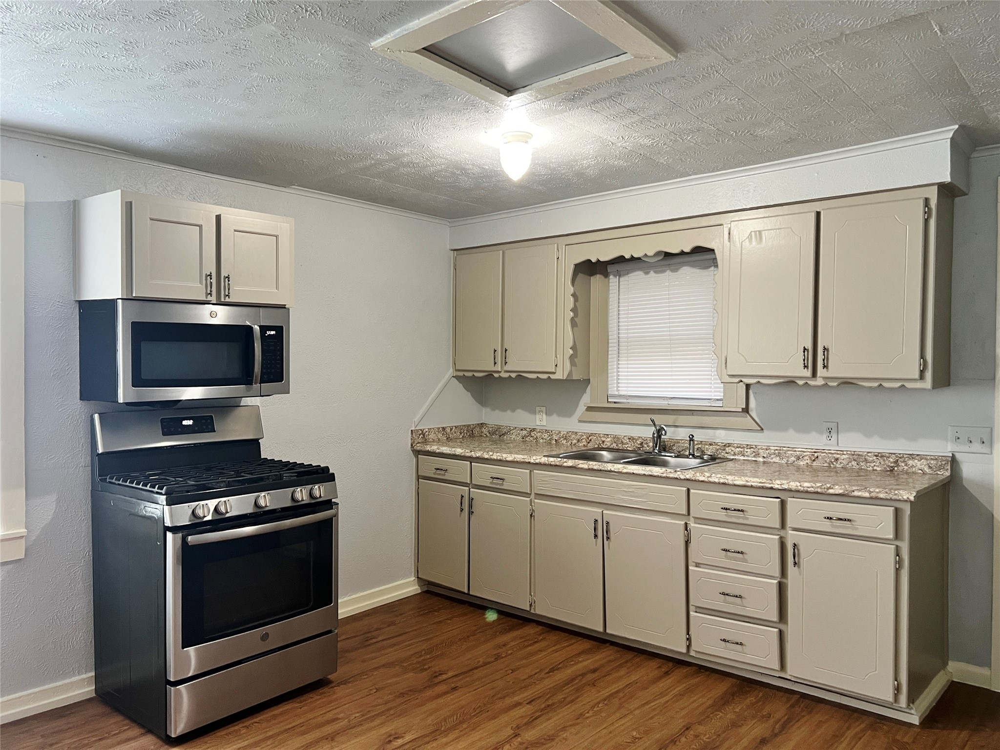 423 Dr Martin Luther King Jr Boulevard Waxahachie TX 75165
