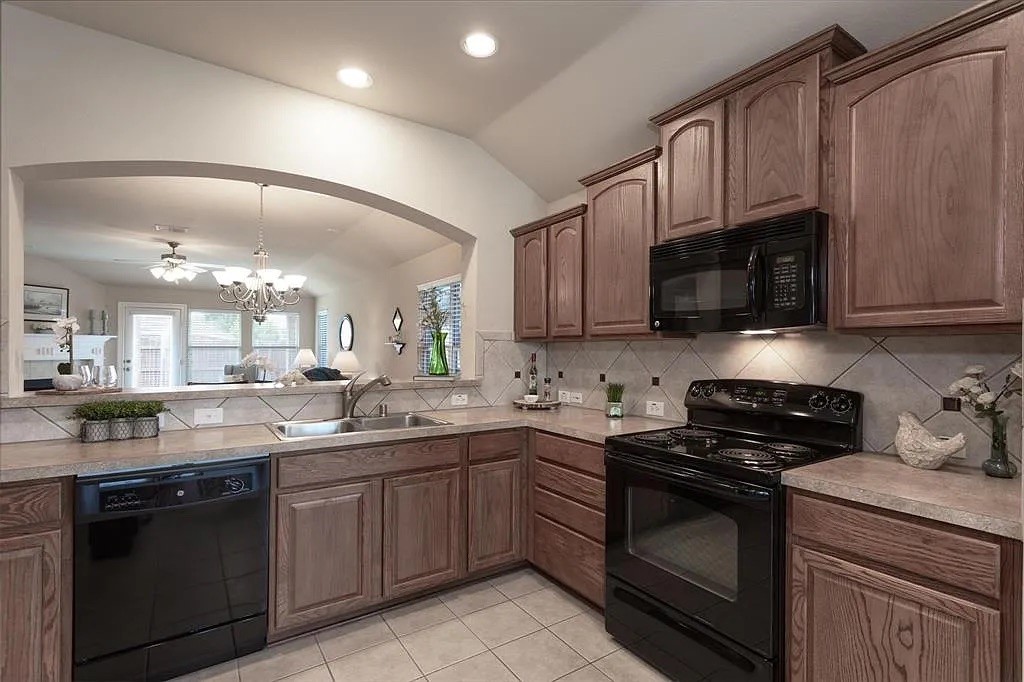 1524 Toucan Drive Little Elm TX 75068