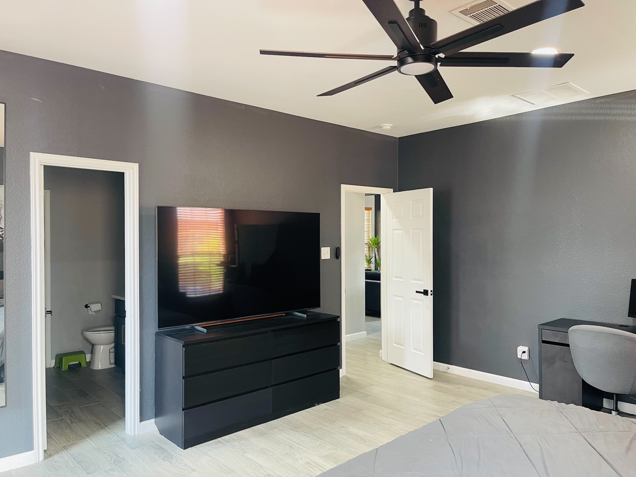 516 Angela Lane Euless TX 76039