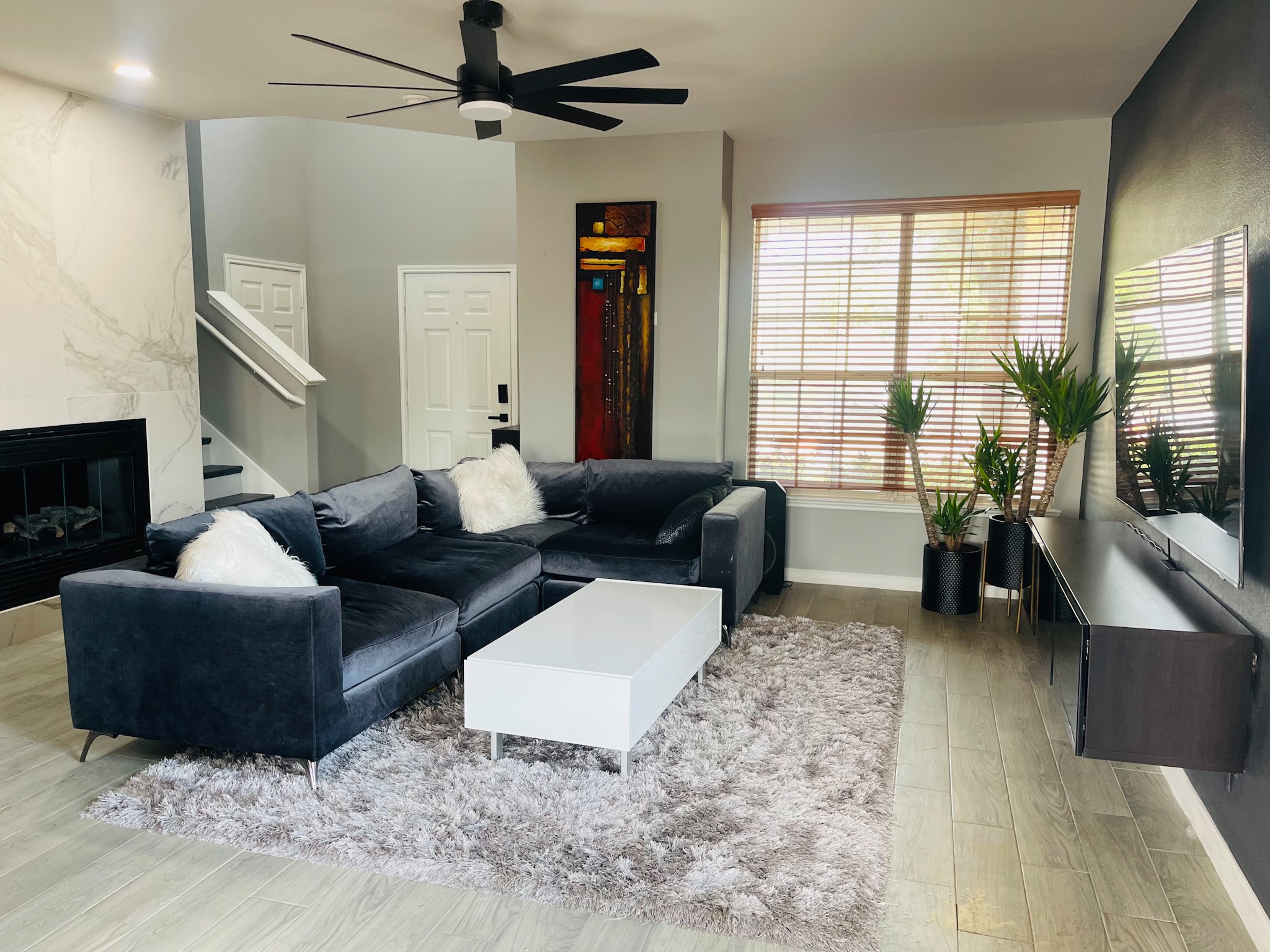 516 Angela Lane Euless TX 76039