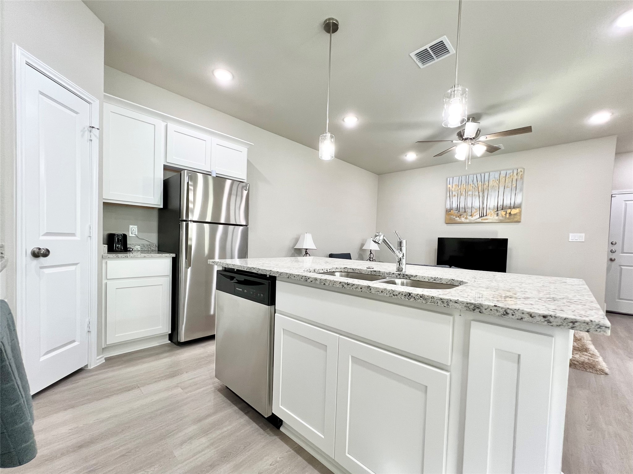 3501 E Renfro Street Burleson TX 76028