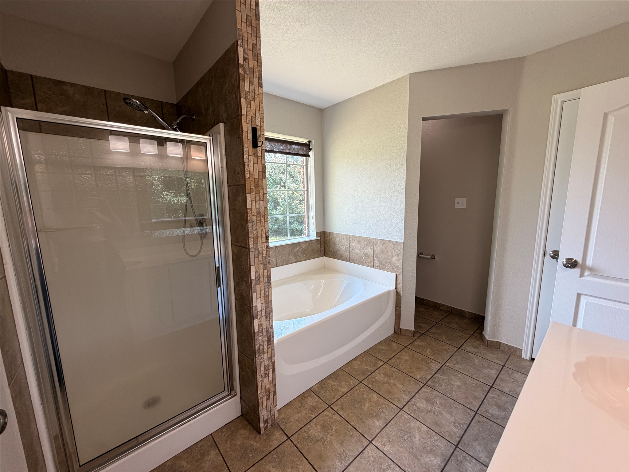 2131 Post Wood Lane Arlington TX 76018