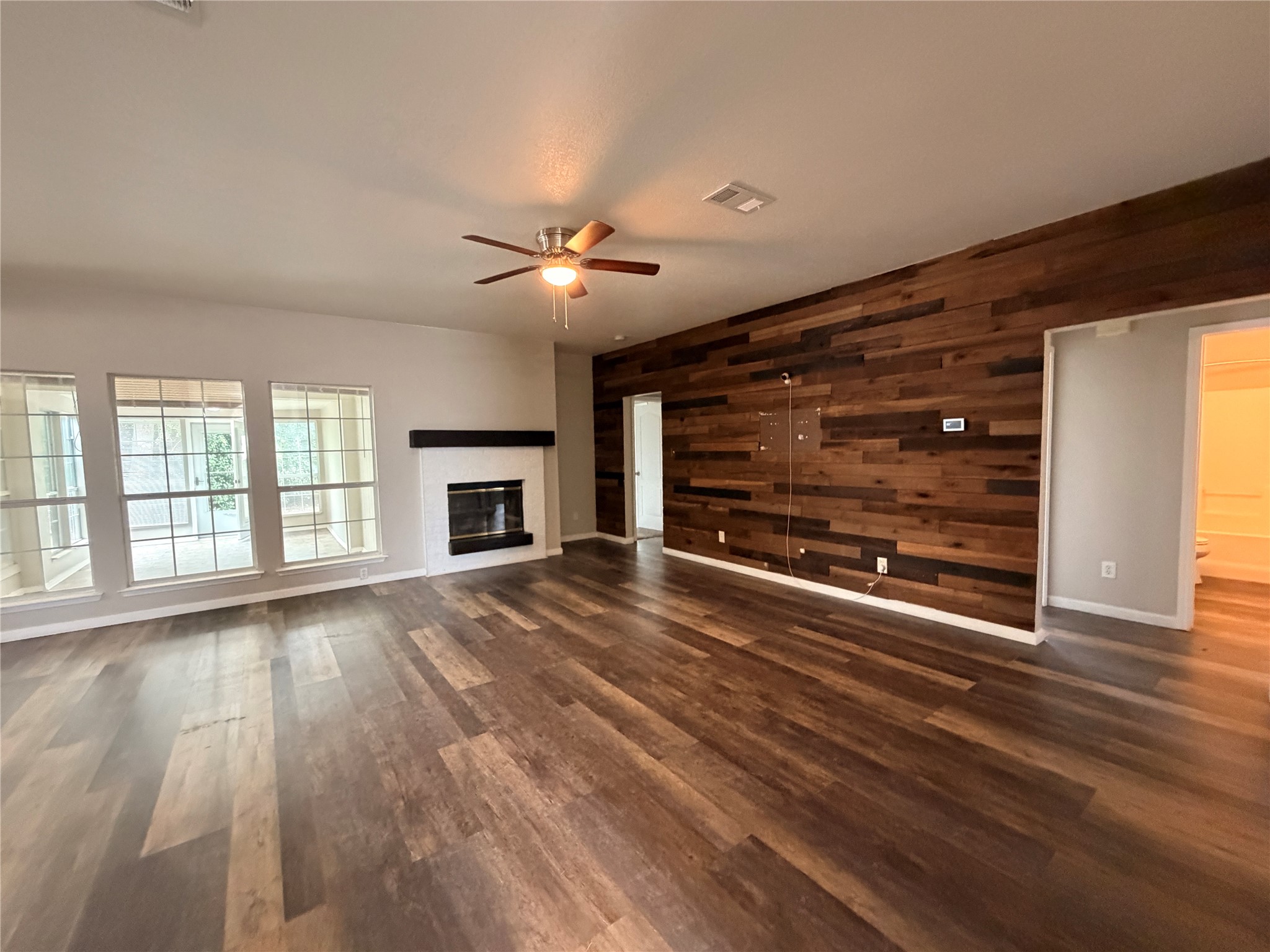 2131 Post Wood Lane Arlington TX 76018
