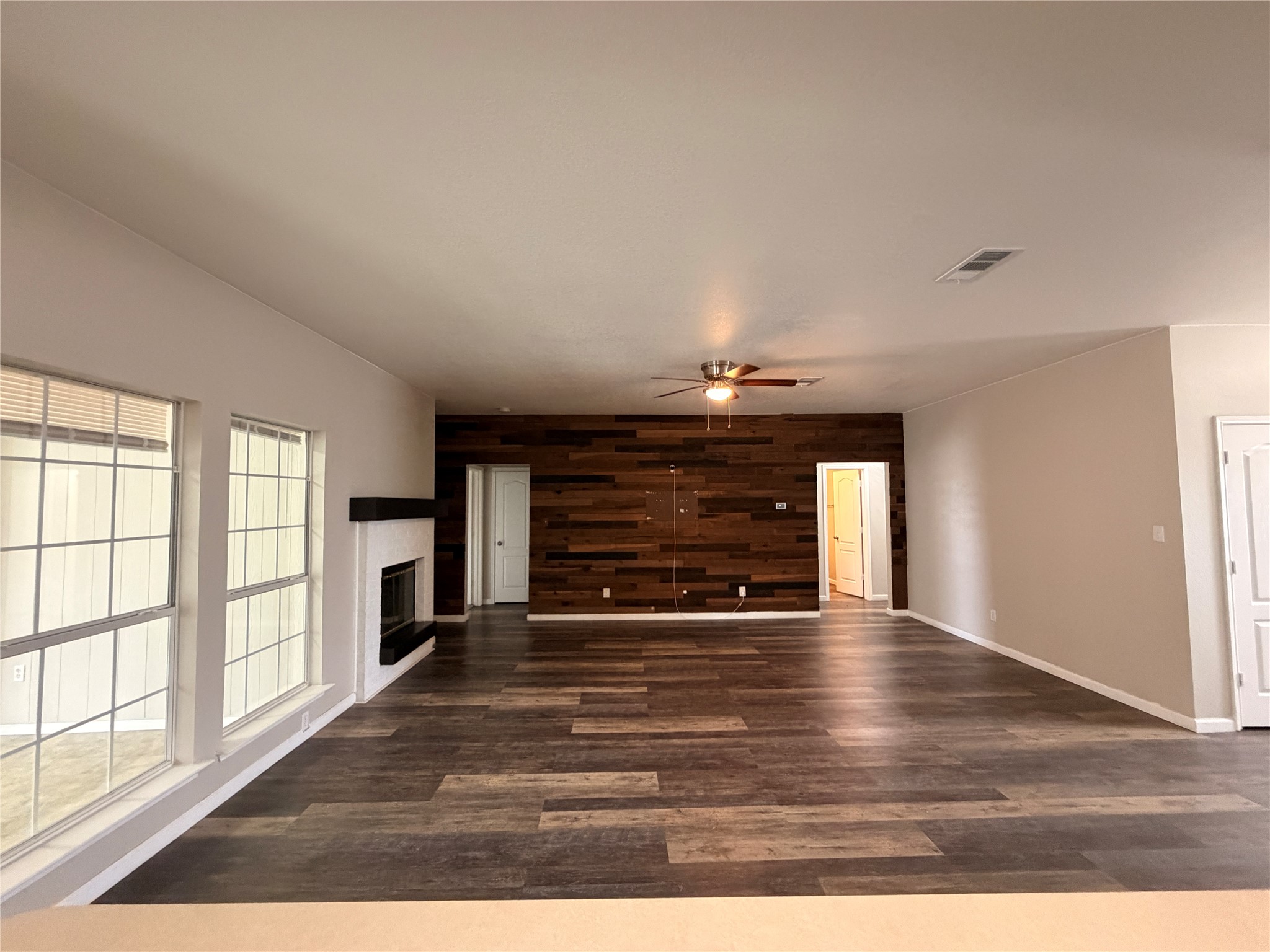 2131 Post Wood Lane Arlington TX 76018