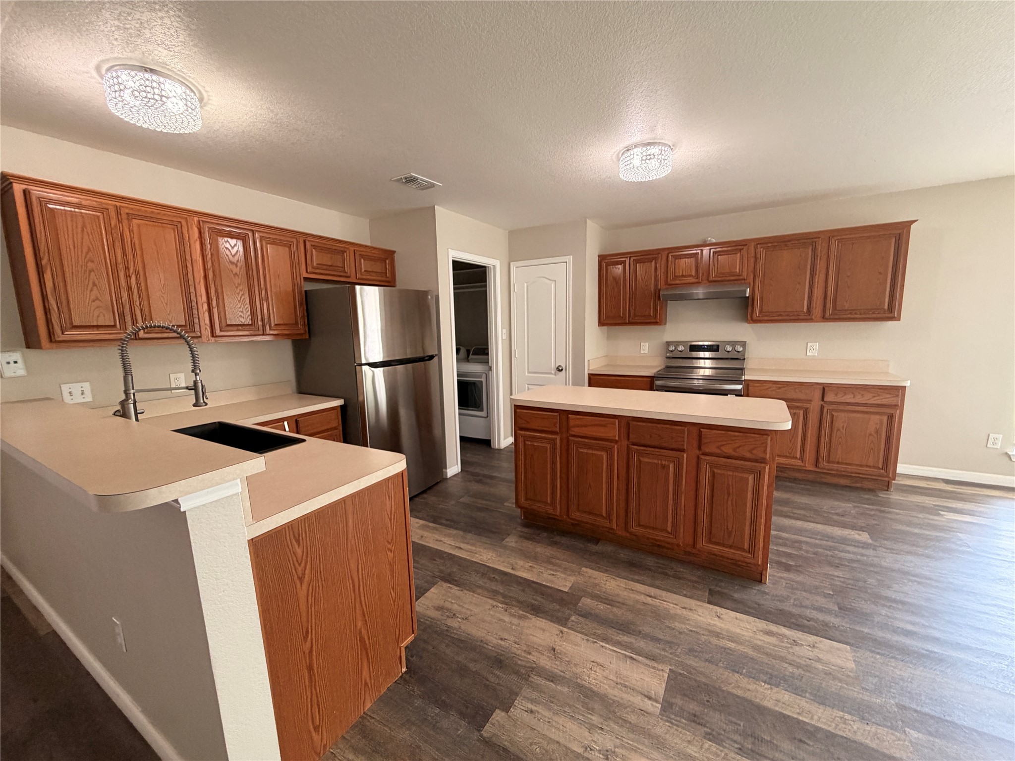 2131 Post Wood Lane Arlington TX 76018