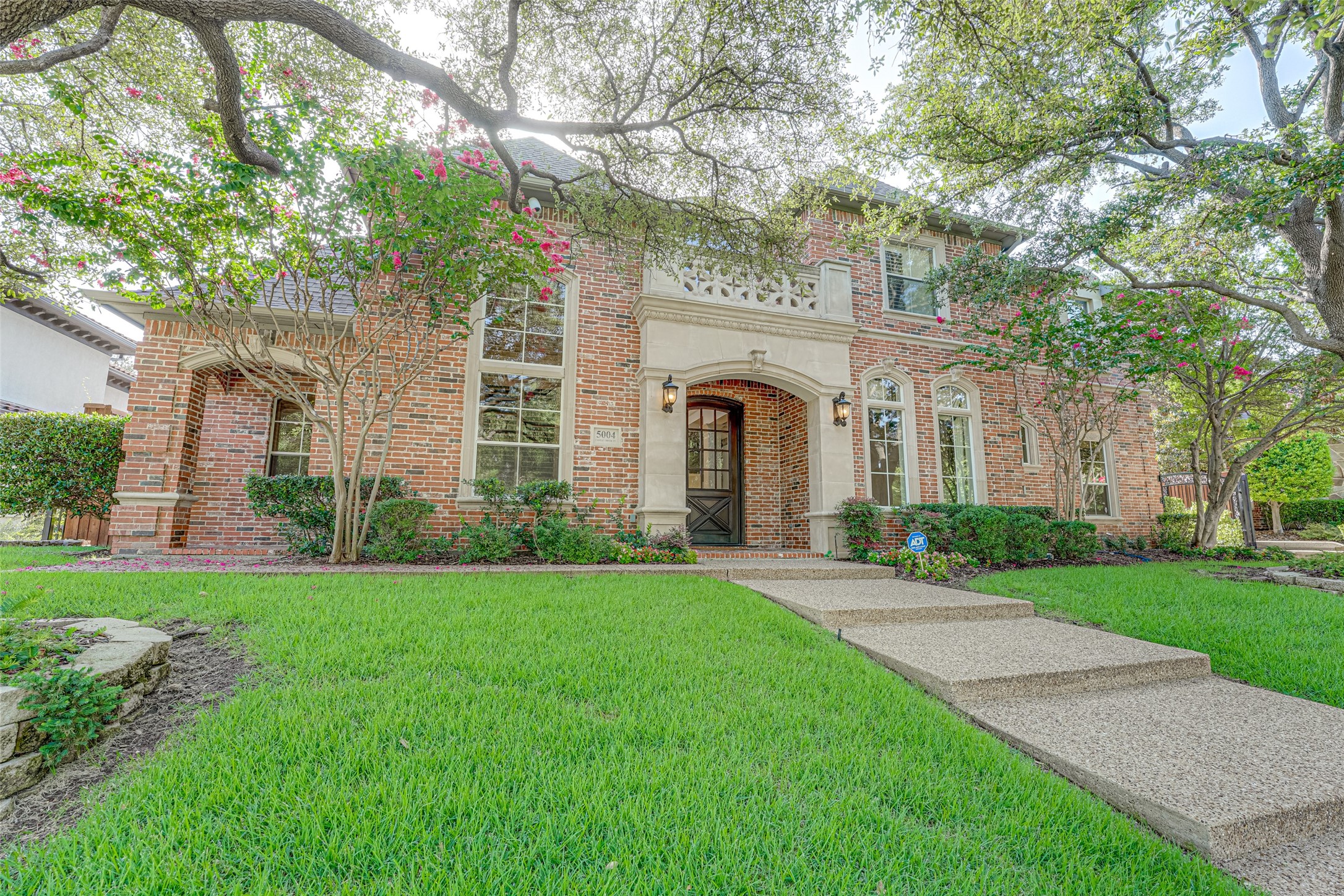 5004 Castle Creek Court Plano TX 75093