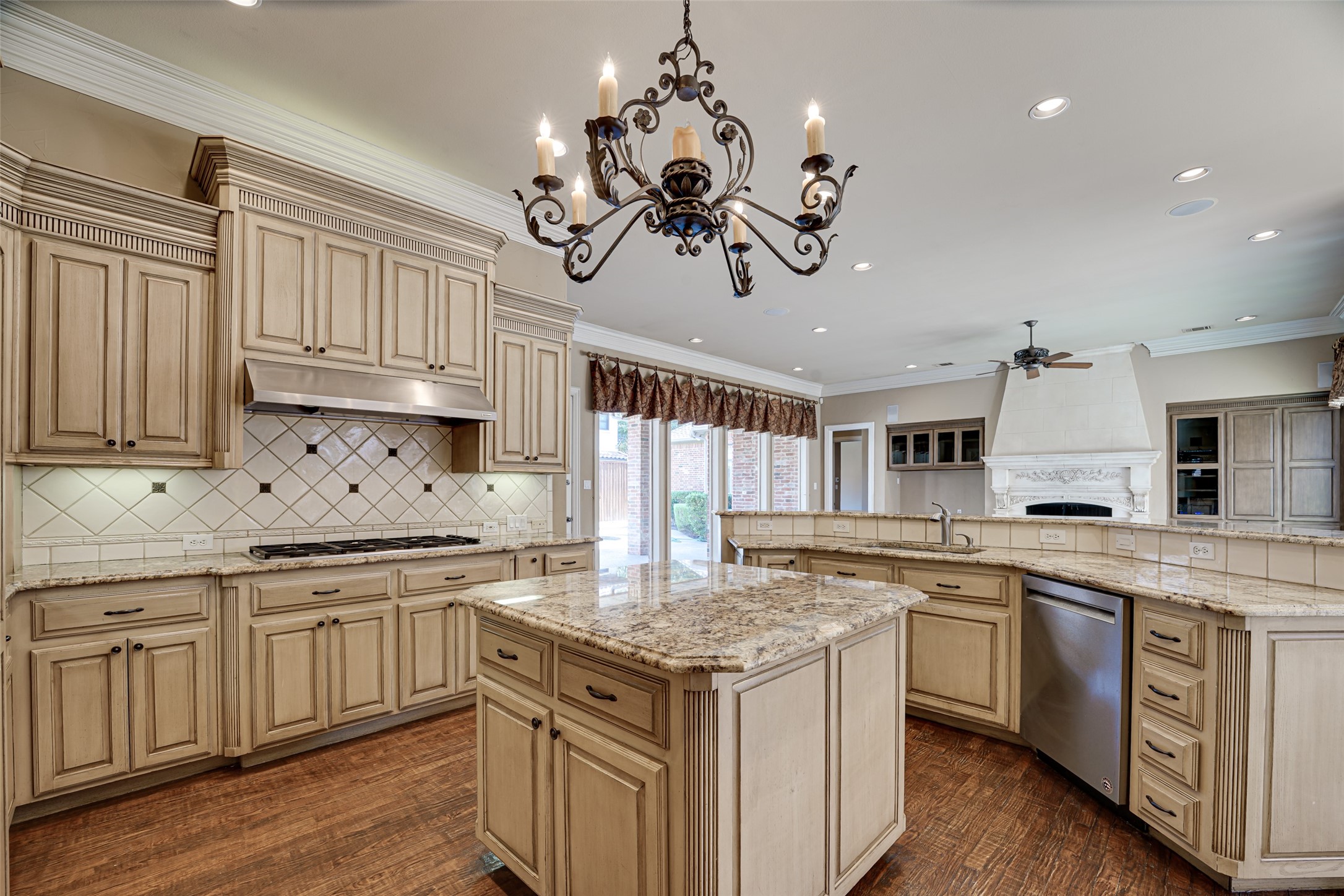 5004 Castle Creek Court Plano TX 75093