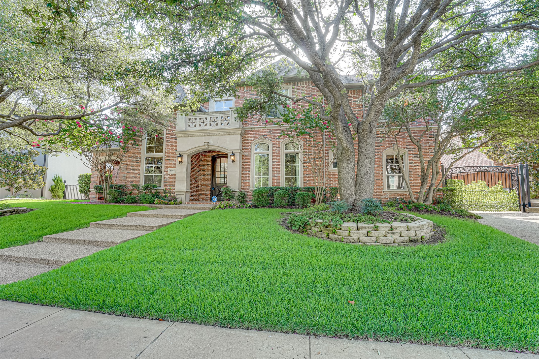 5004 Castle Creek Court Plano TX 75093