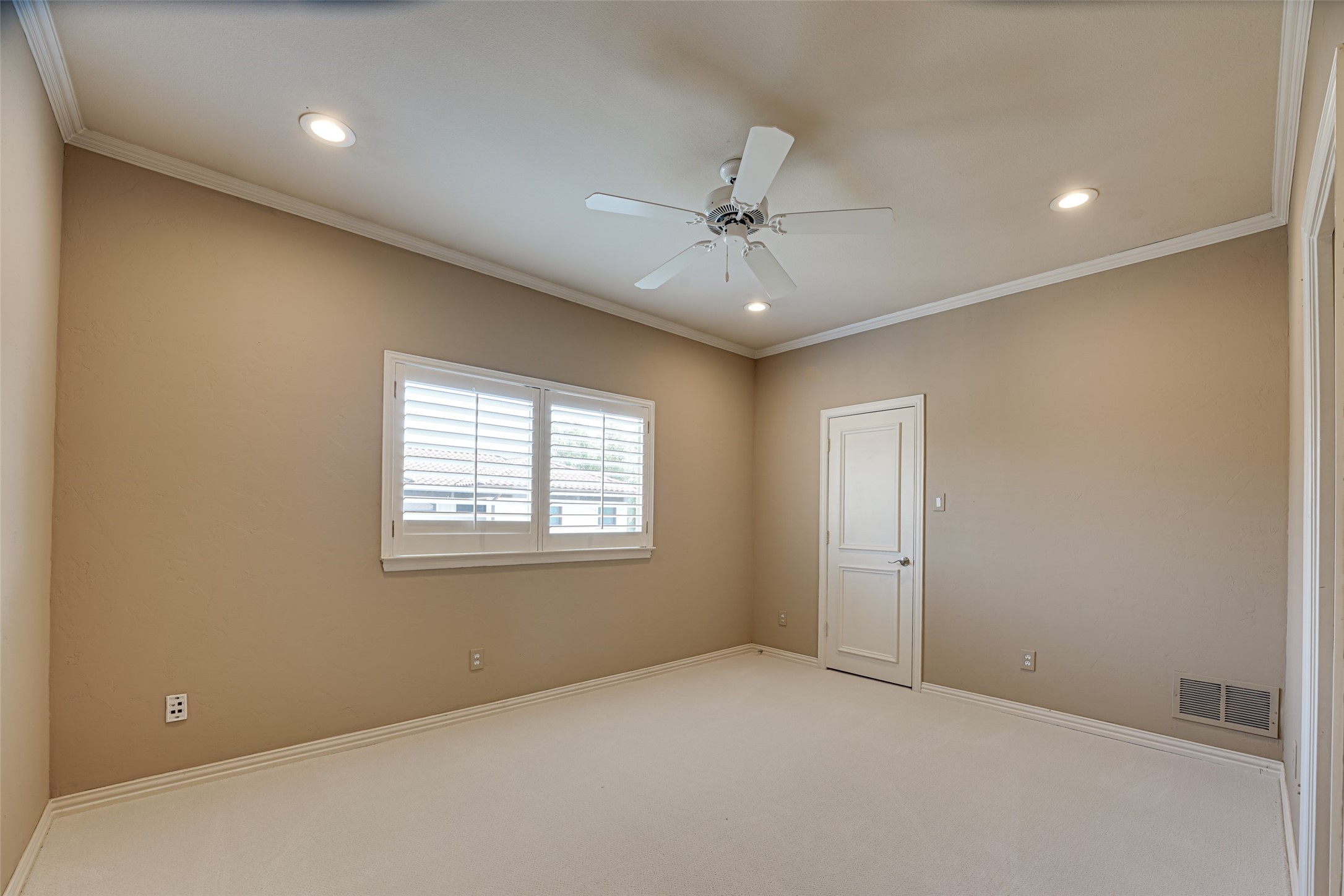 5004 Castle Creek Court Plano TX 75093
