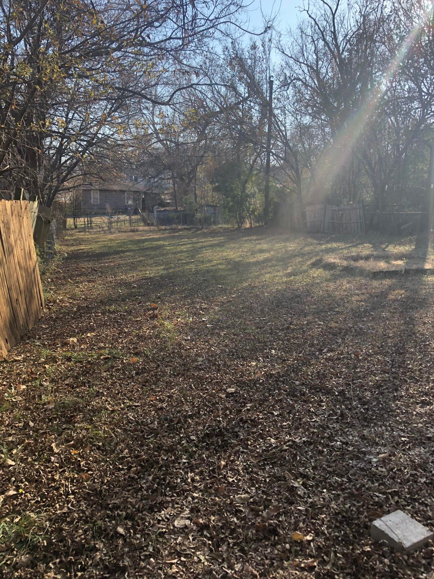 632 E Sears Street Denison TX 75021