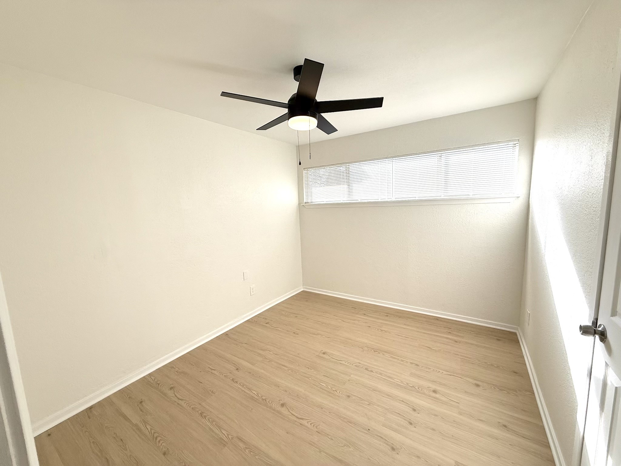 1401 Arvel Azle TX 76020