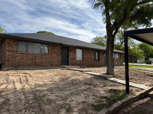 1401 Arvel Azle TX 76020