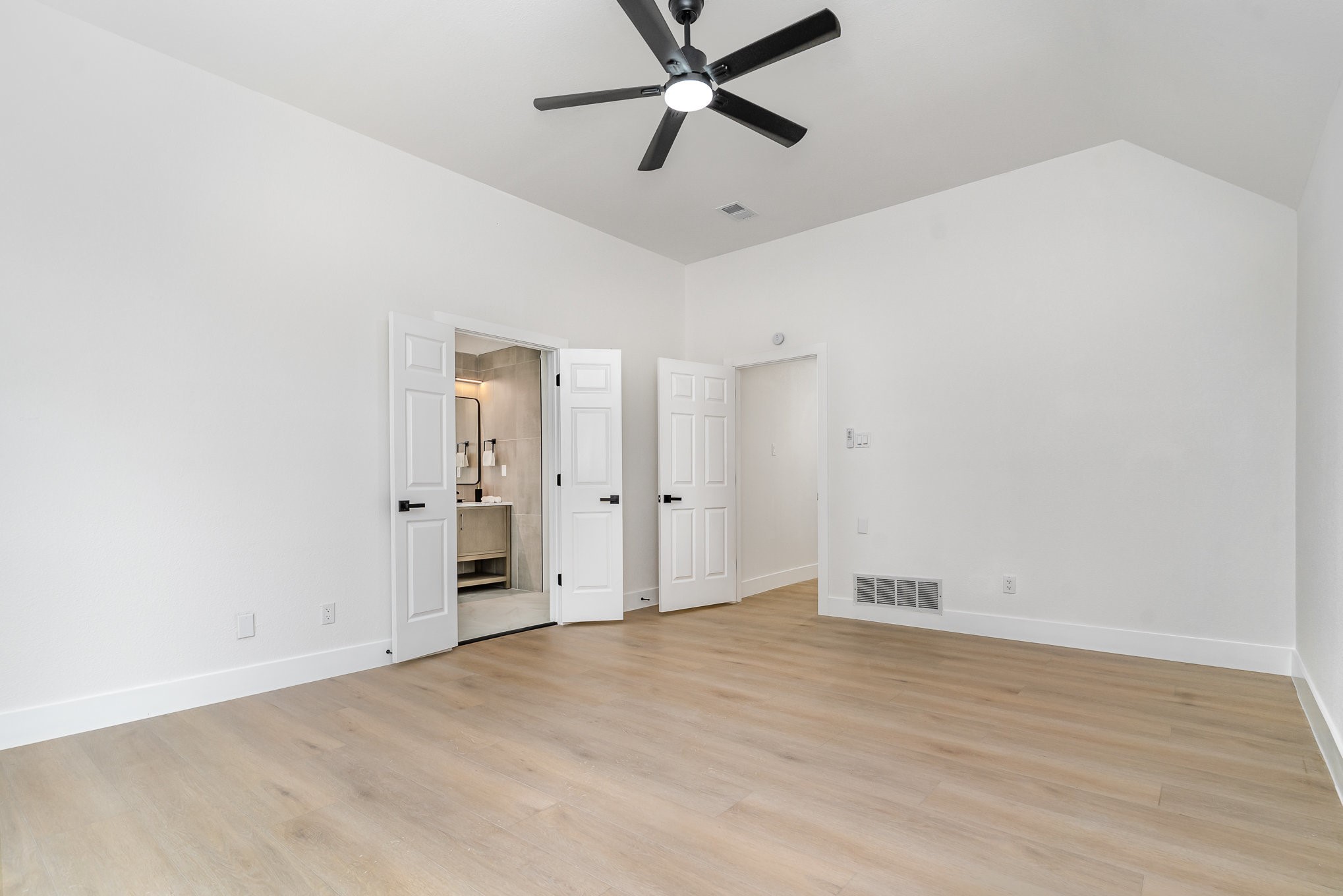 17732 Windflower Way Dallas TX 75252