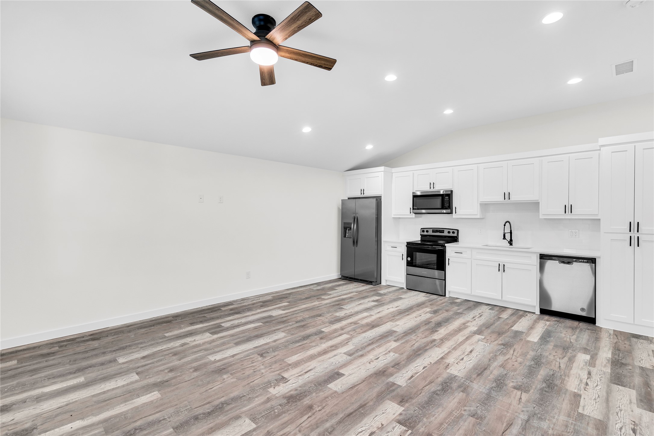 2212 Church Street Greenville TX 75401