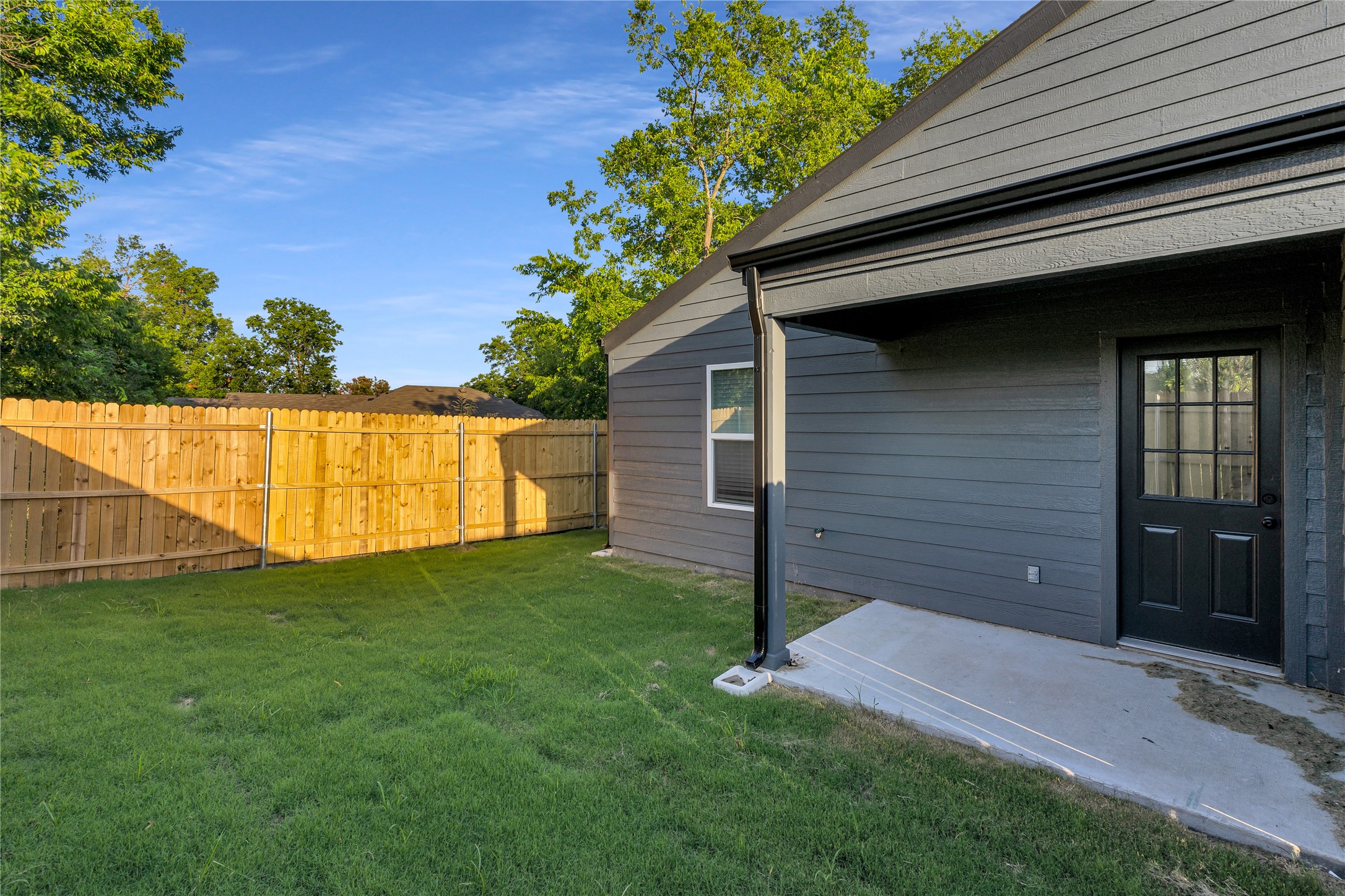 2212 Church Street Greenville TX 75401