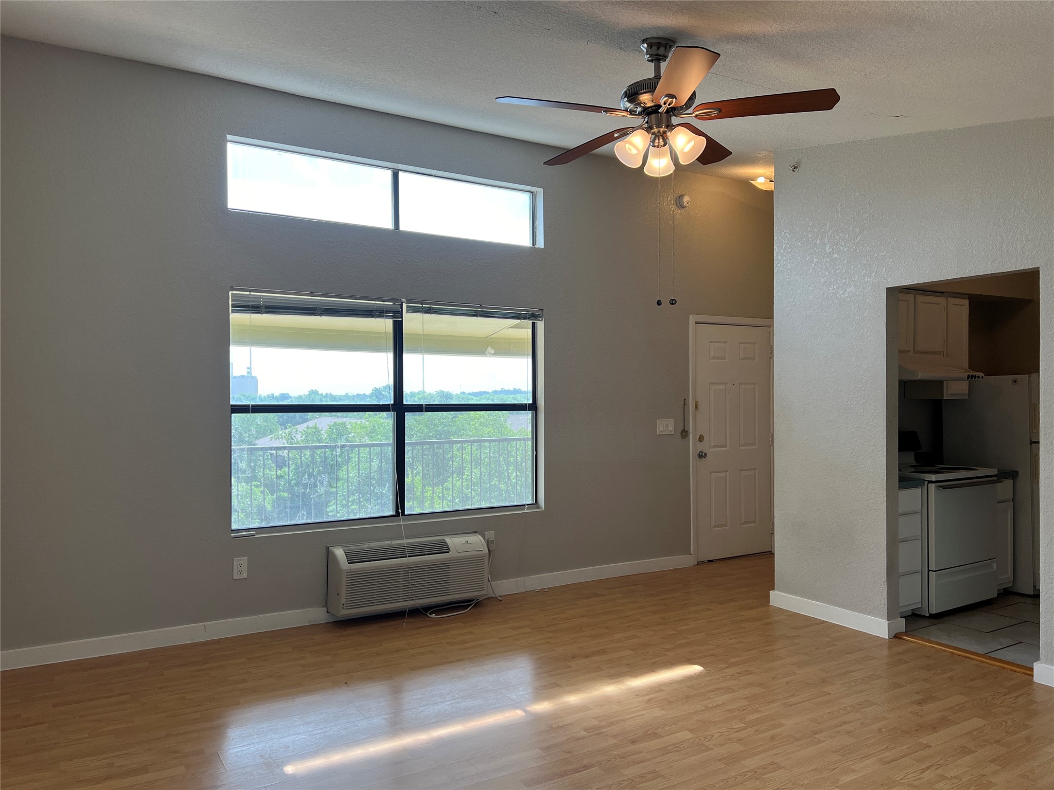 701 W Sycamore Street Denton TX 76201