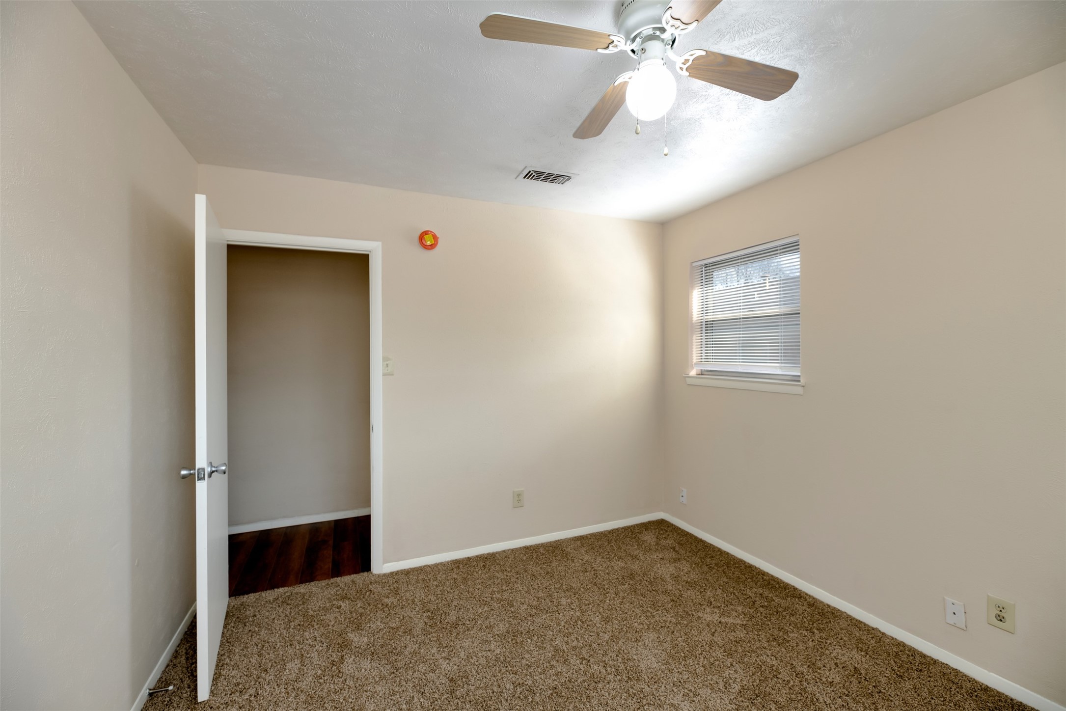 1605 Arrowhead Pantego TX 76013