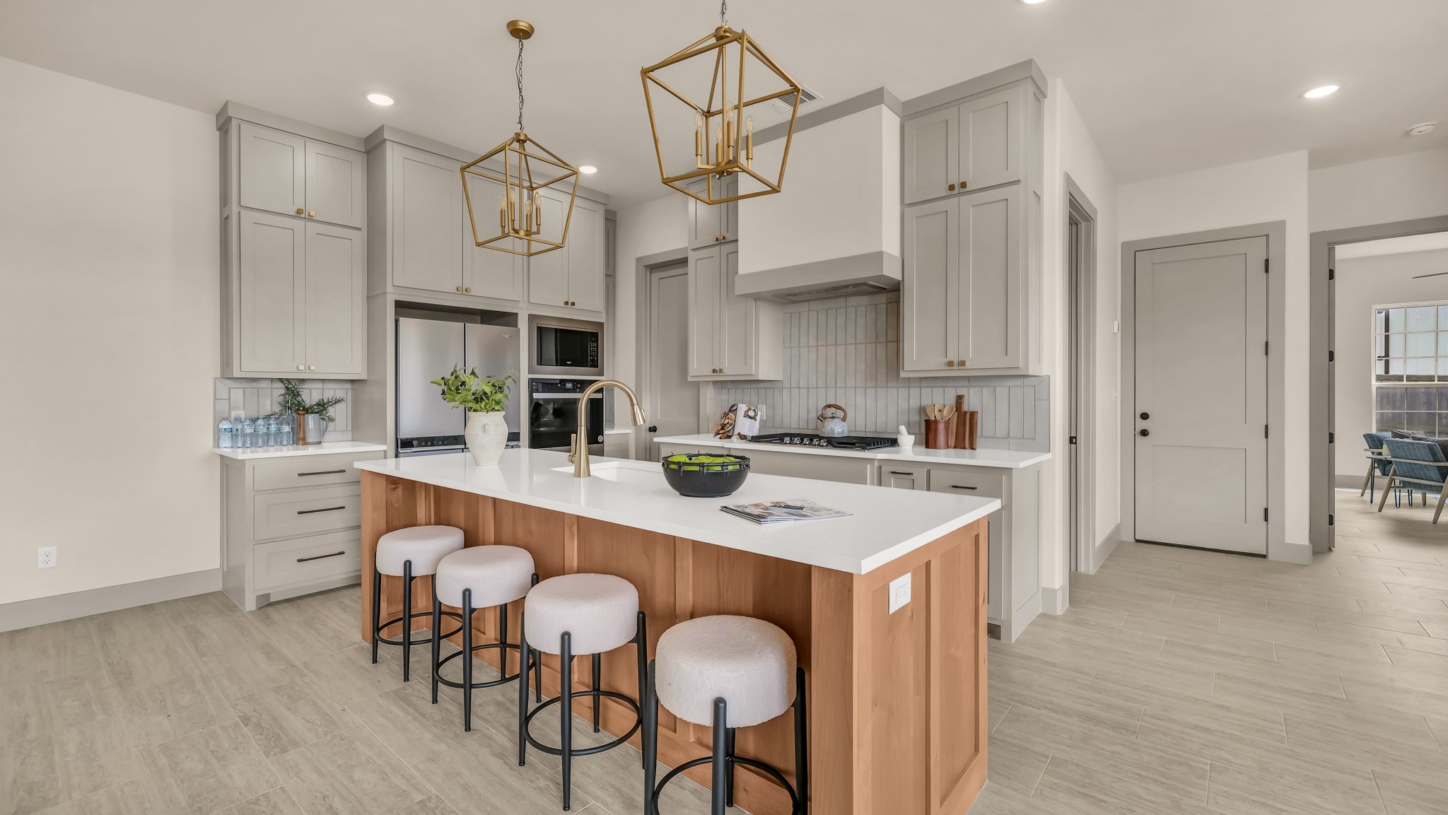 164 Hulen Circle Aledo TX 76008