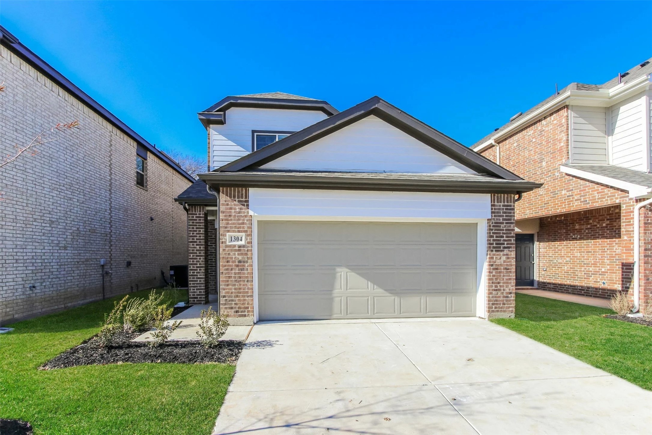 1304 Ester Lane Ennis TX 75119