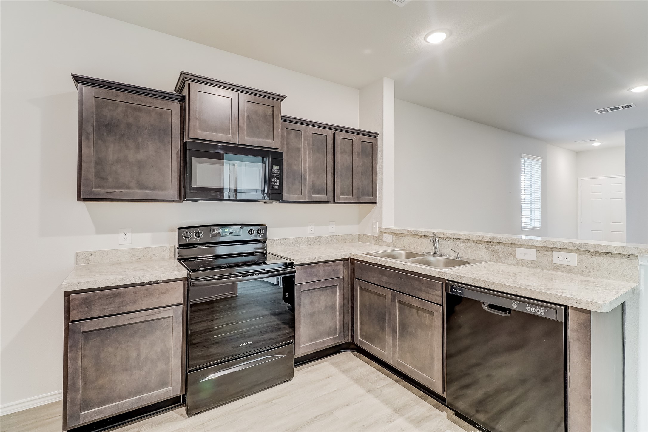 1304 Ester Lane Ennis TX 75119