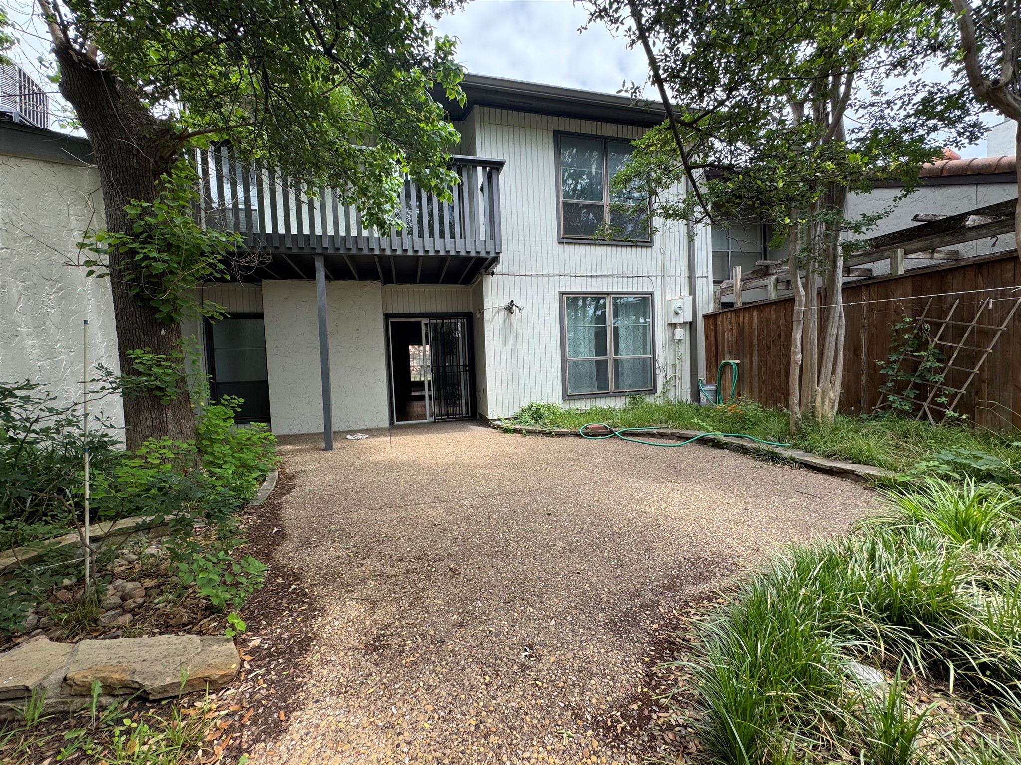 9106 Emberglow Lane Dallas TX 75243