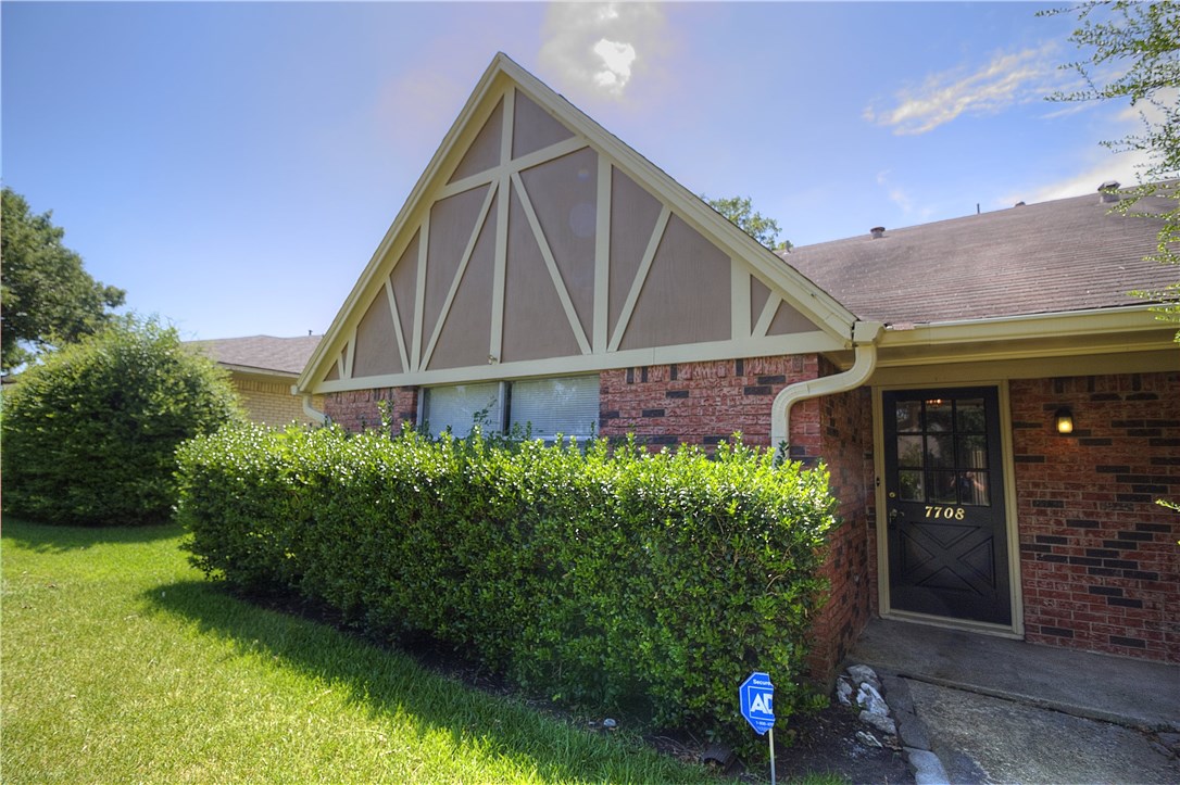 7708 Dentcrest Dallas TX 75254