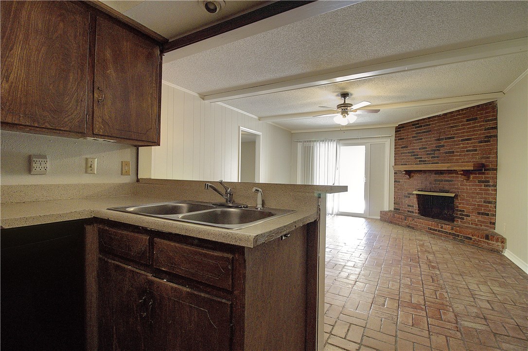 7708 Dentcrest Dallas TX 75254