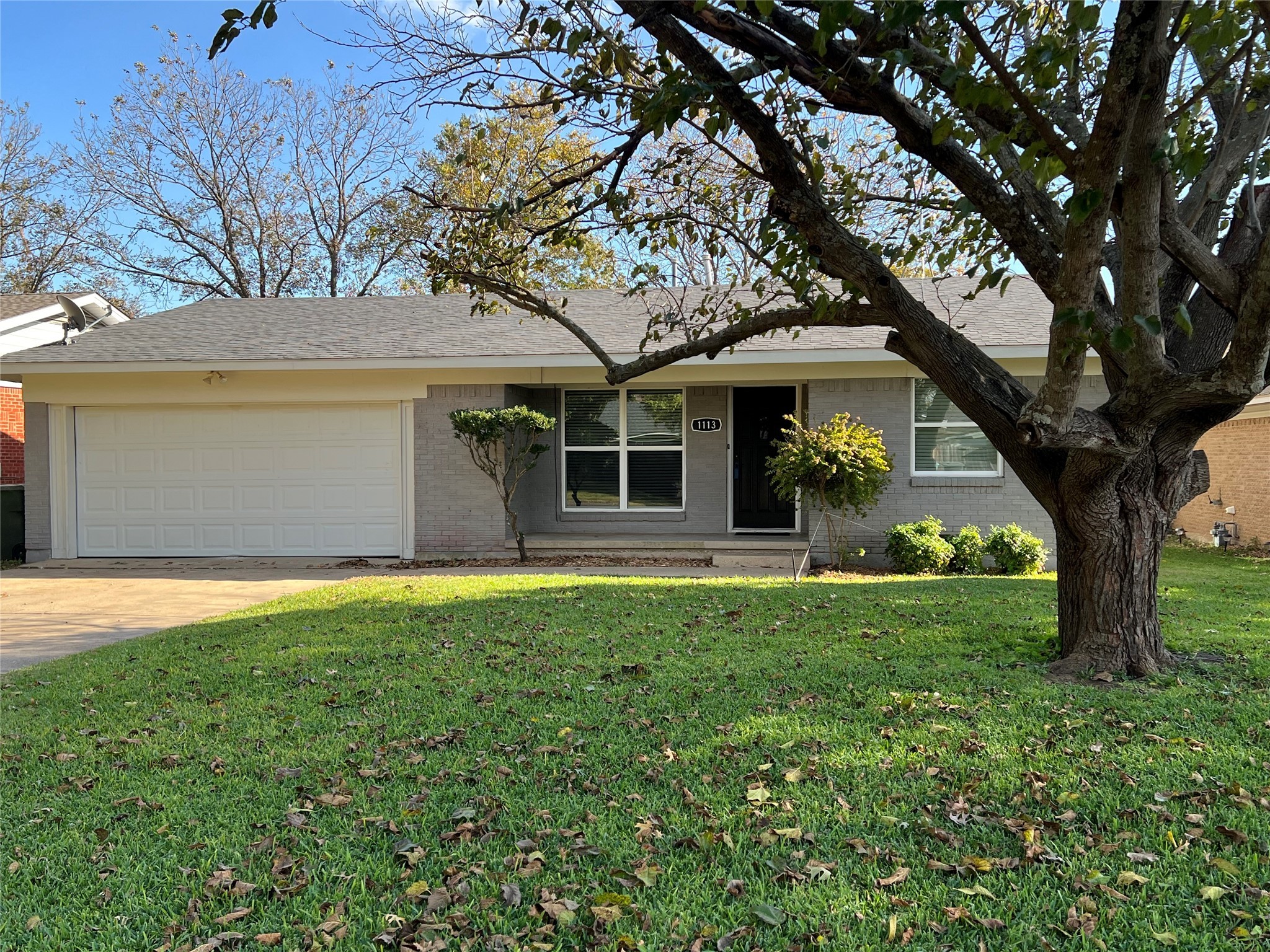 1113 S Idlewild Drive Sherman TX 75090