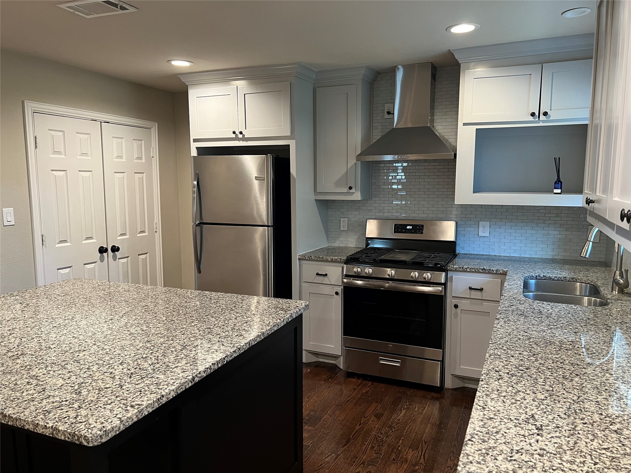 1113 S Idlewild Drive Sherman TX 75090