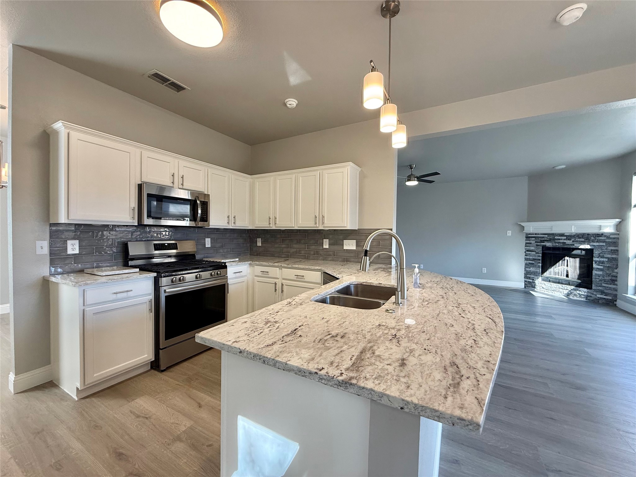 4916 Lodgepole Lane Fort Worth TX 76137