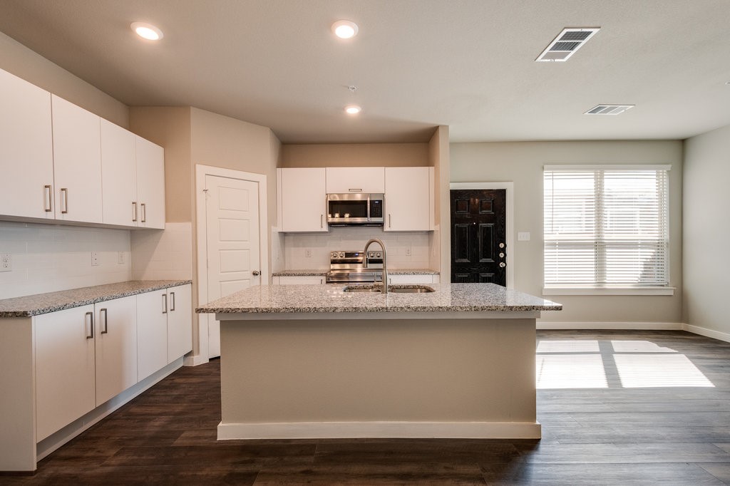 737 Wheatfield Drive Venus TX 76084