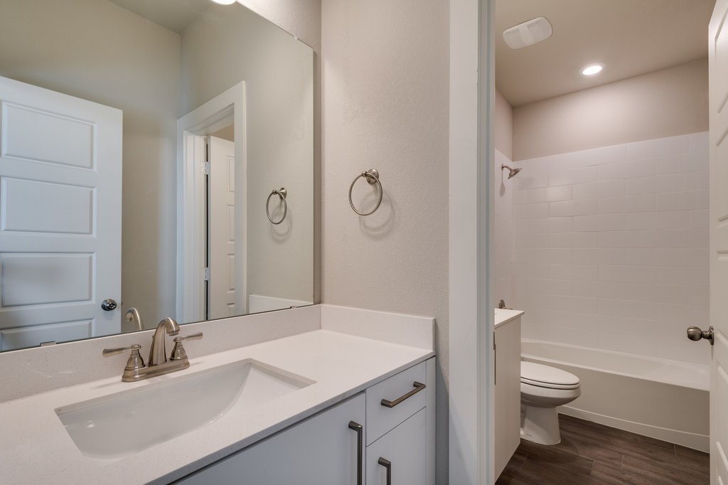737 Wheatfield Drive Venus TX 76084