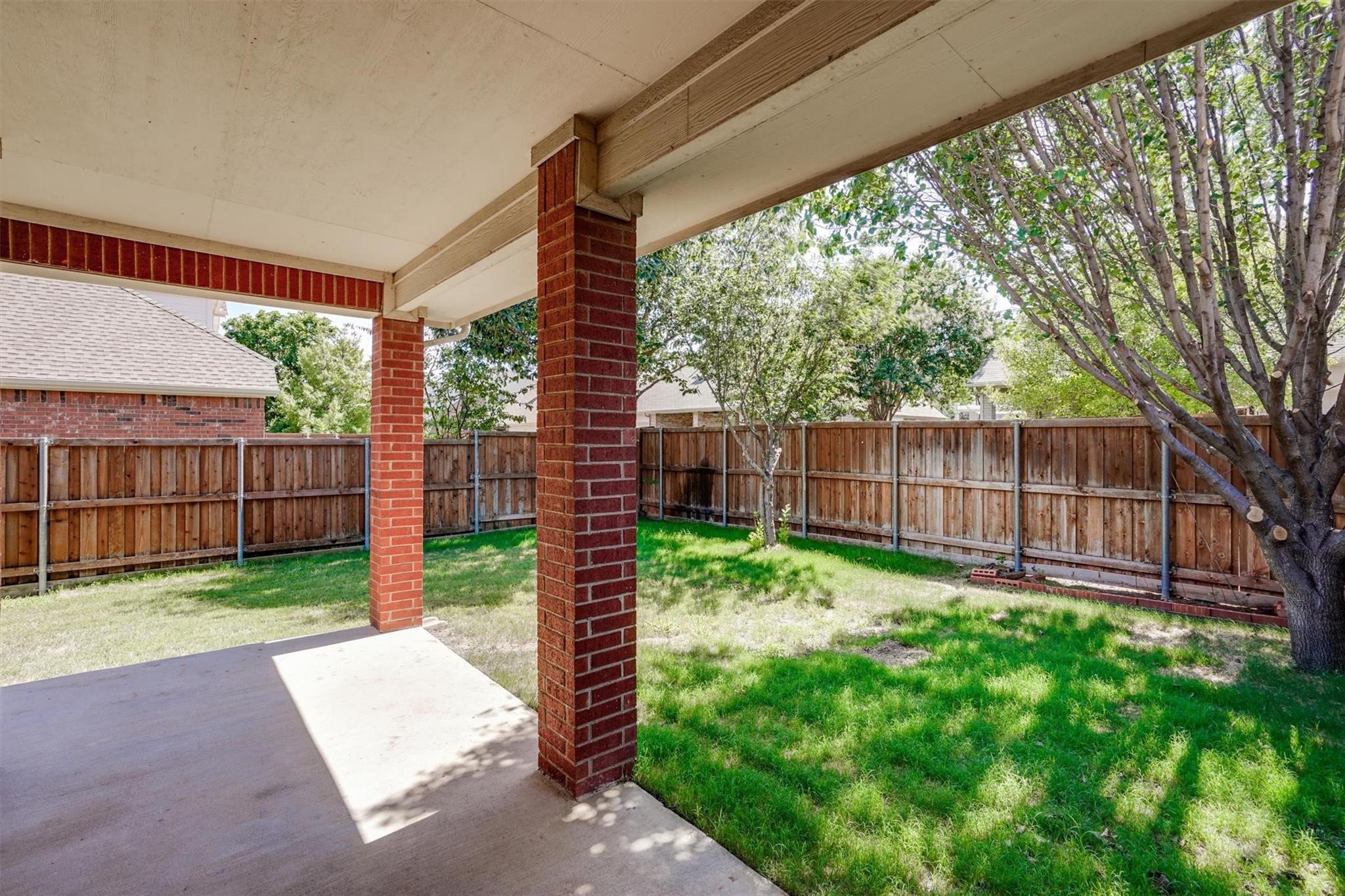 7657 Ravenhill Drive Frisco TX 75035